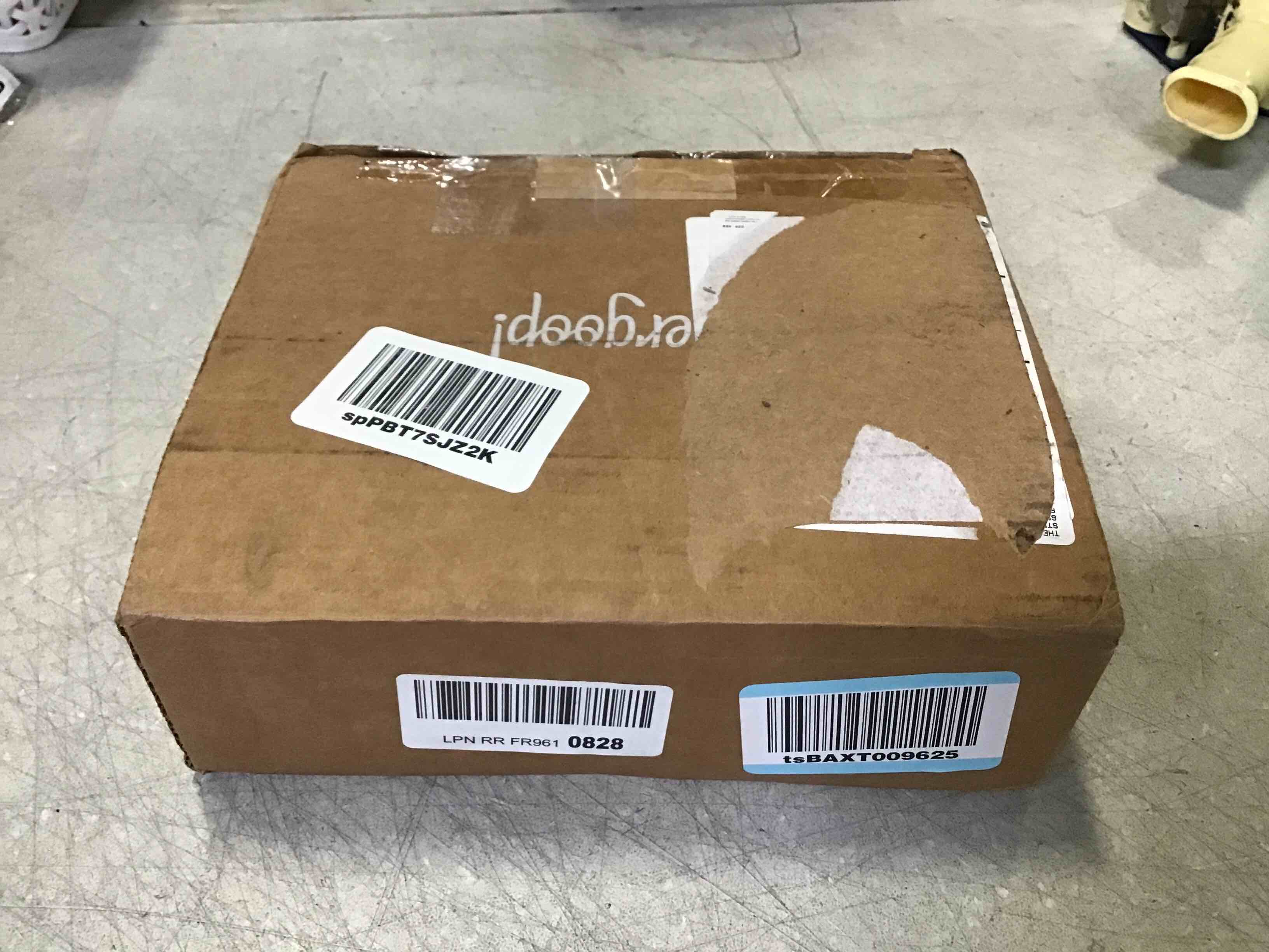https://s3.amazonaws.com/lotting-images-prod/bidfta/GRN5268161_1690831652671.jpeg