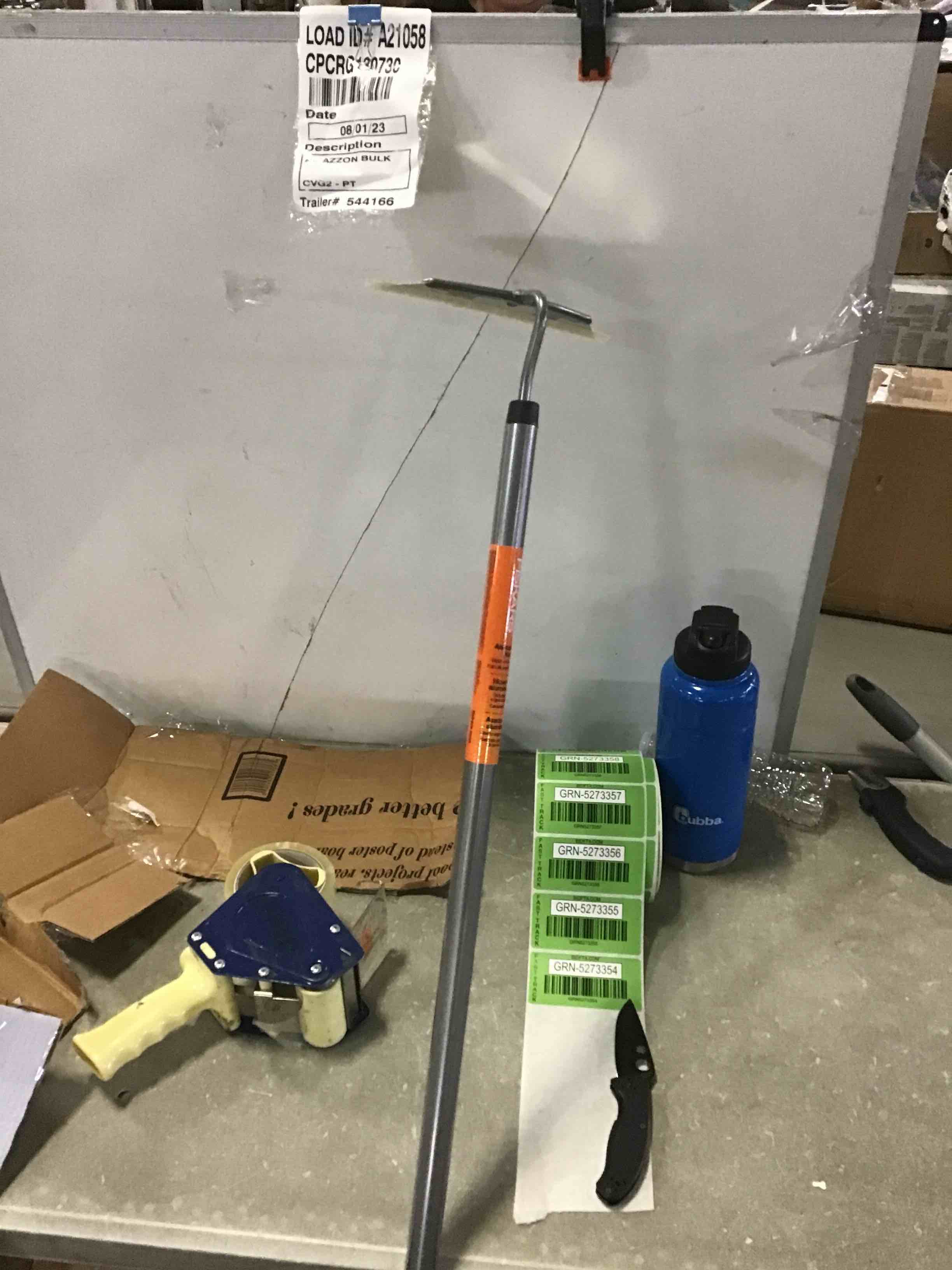 https://s3.amazonaws.com/lotting-images-prod/bidfta/GRN5273354_1691414362074.jpeg