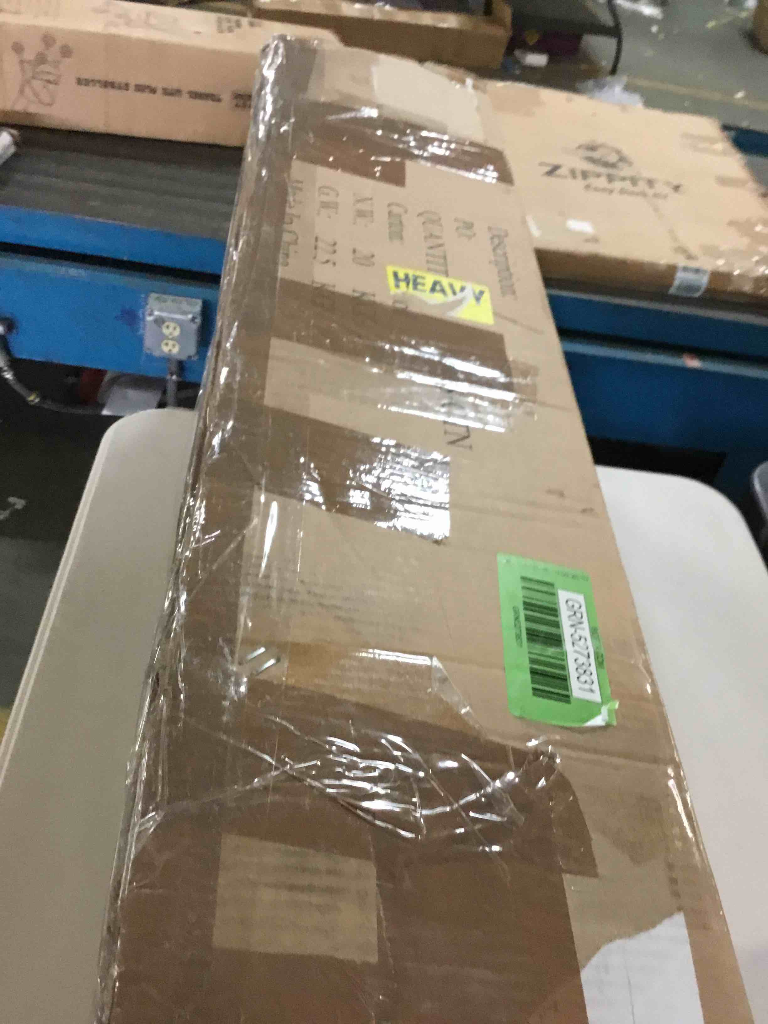https://s3.amazonaws.com/lotting-images-prod/bidfta/GRN5273831_1692289625089.jpeg