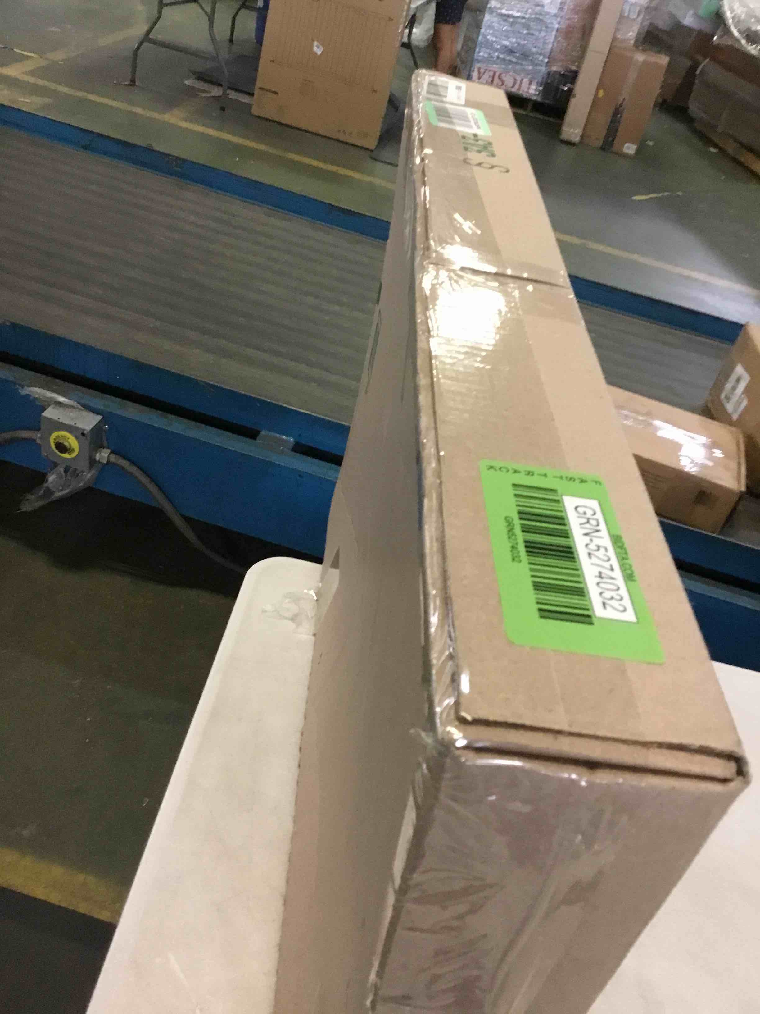 https://s3.amazonaws.com/lotting-images-prod/bidfta/GRN5274032_1692389933830.jpeg