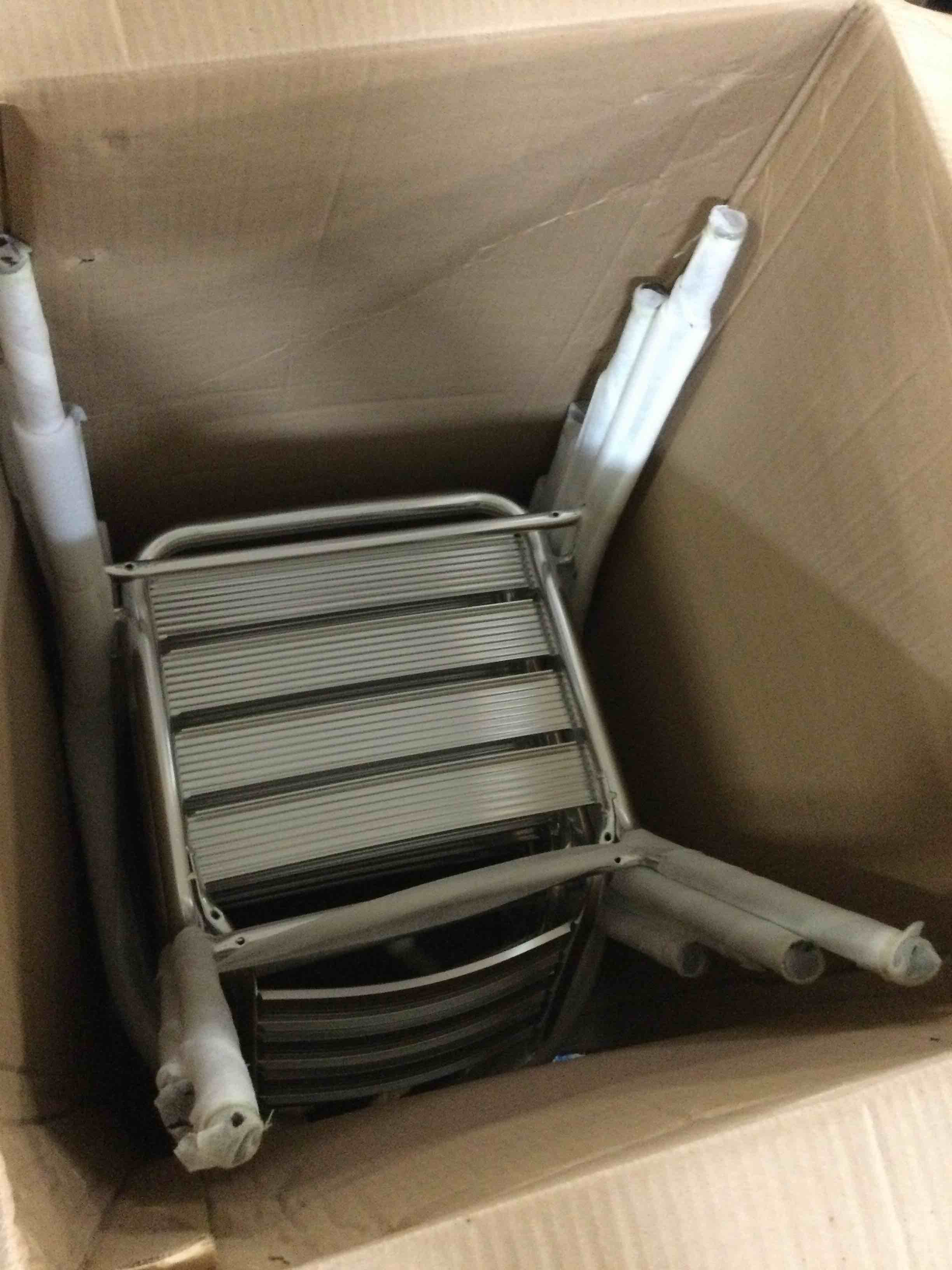 https://s3.amazonaws.com/lotting-images-prod/bidfta/GRN5274870_1690891547586.jpeg