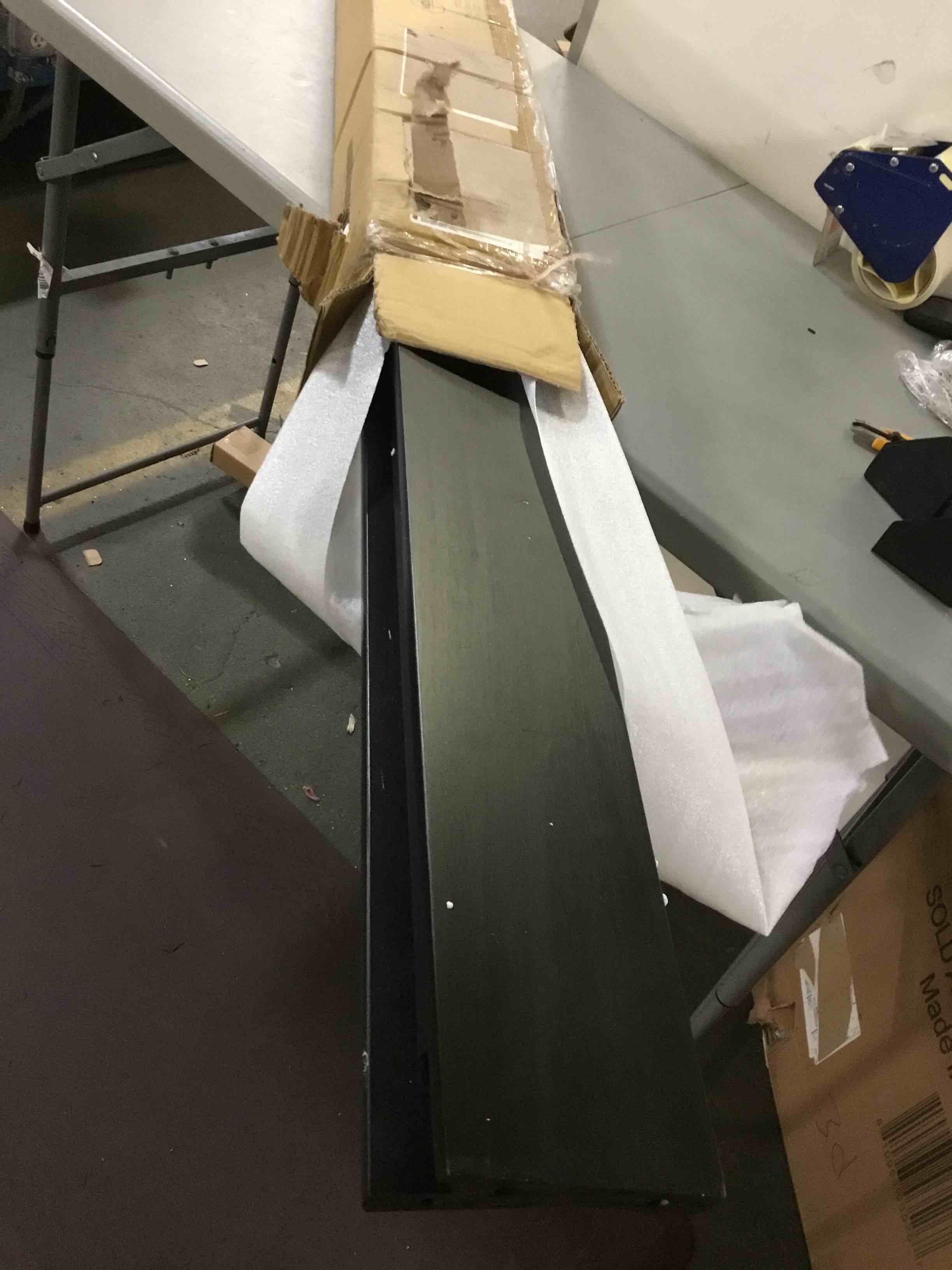 https://s3.amazonaws.com/lotting-images-prod/bidfta/GRN5274918_1690910239885.jpeg