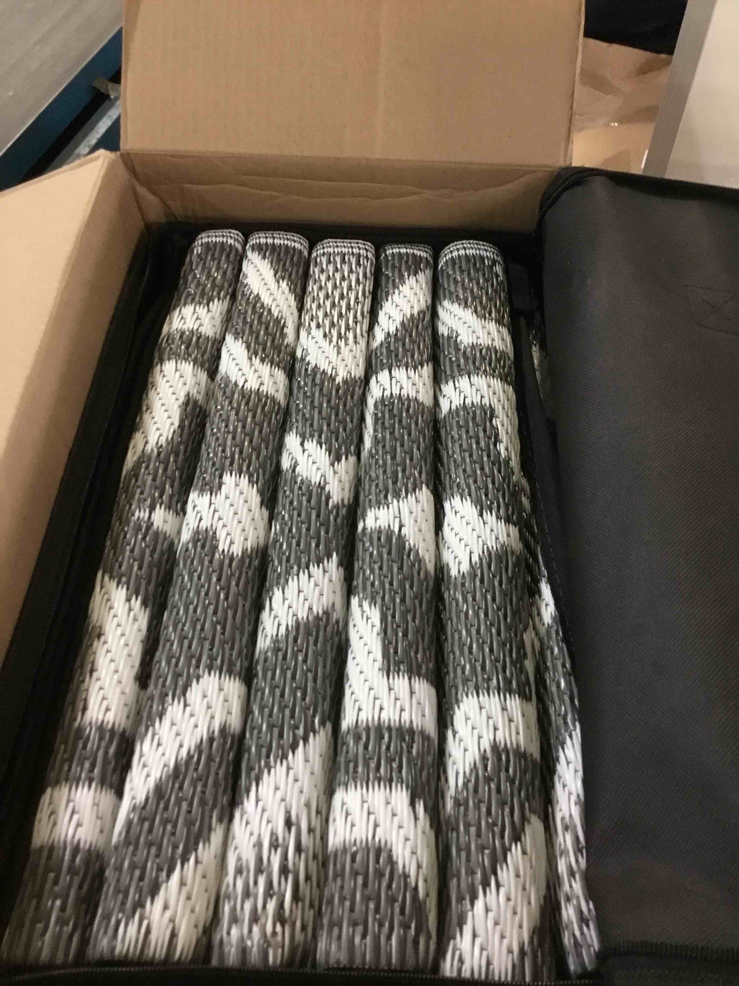 https://s3.amazonaws.com/lotting-images-prod/bidfta/GRN5275037_1690988958427.jpeg