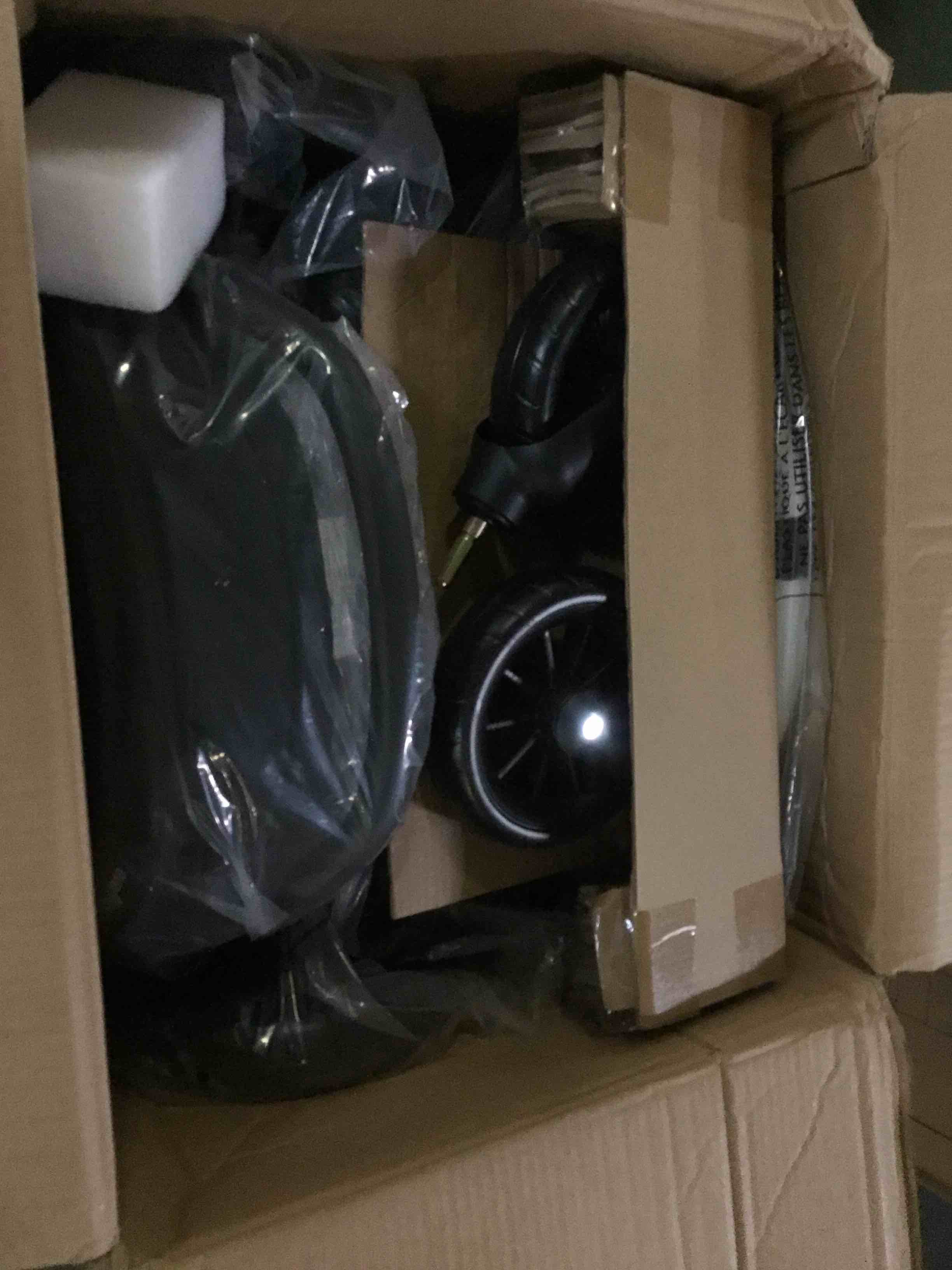 https://s3.amazonaws.com/lotting-images-prod/bidfta/GRN5275094_1691002355900.jpeg