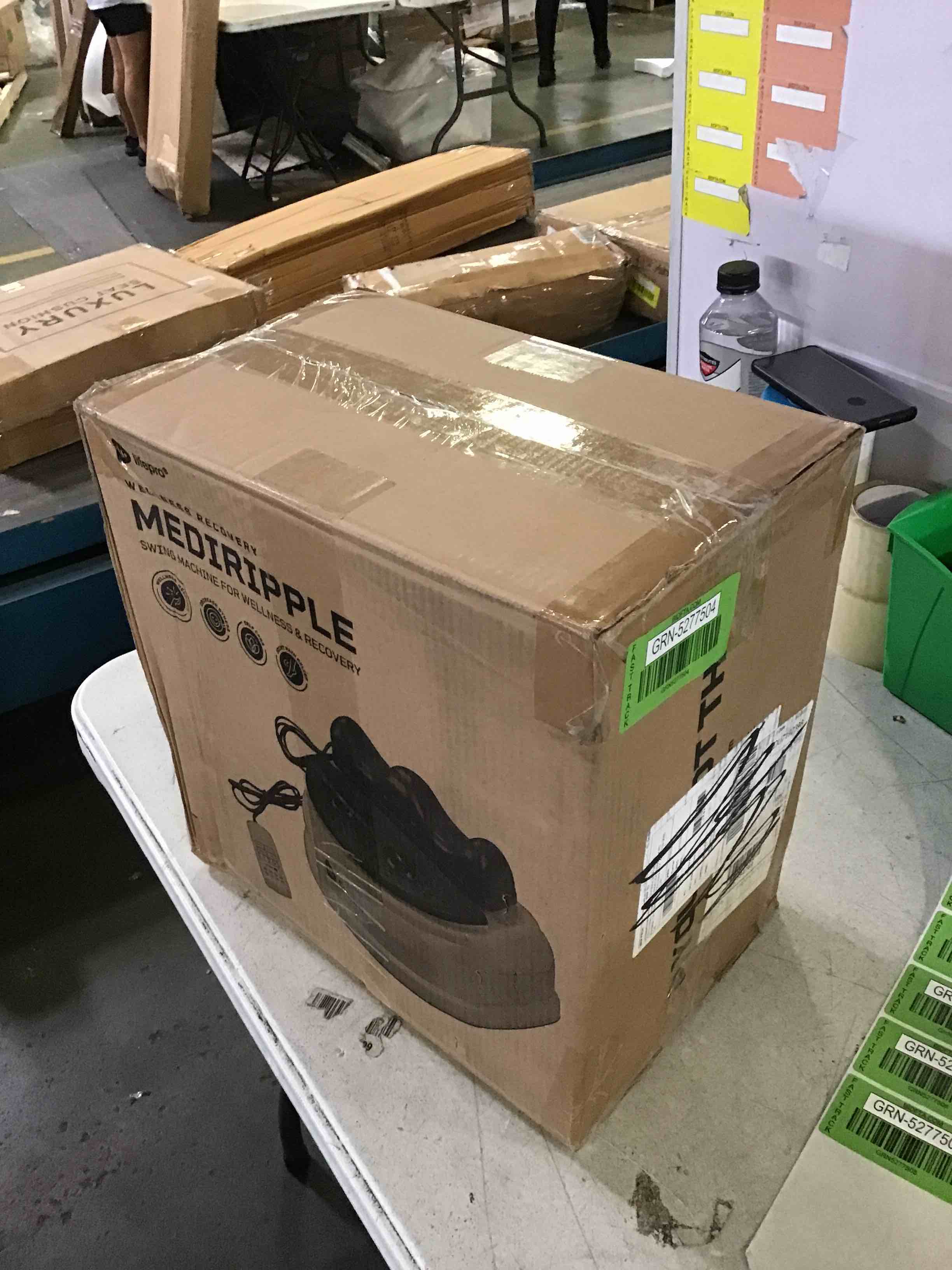https://s3.amazonaws.com/lotting-images-prod/bidfta/GRN5277504_1690903158901.jpeg