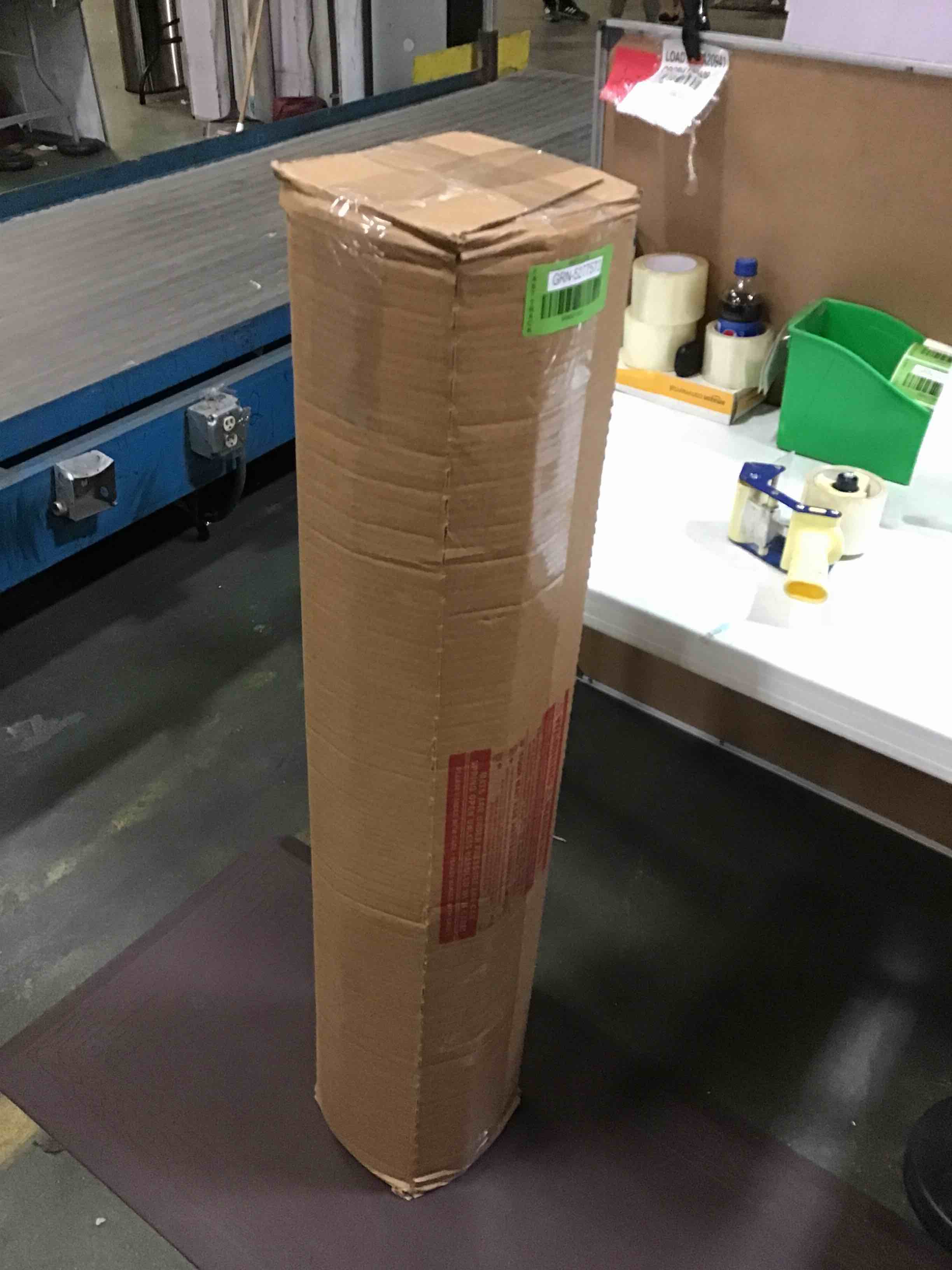 https://s3.amazonaws.com/lotting-images-prod/bidfta/GRN5277572_1690975215919.jpeg