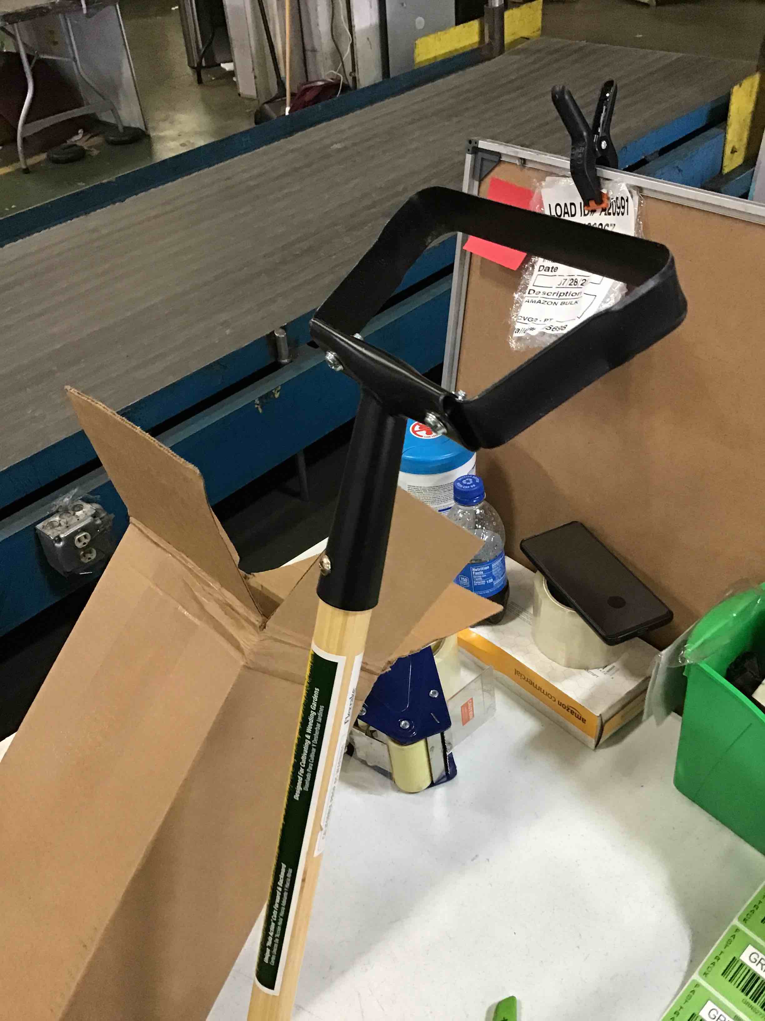 https://s3.amazonaws.com/lotting-images-prod/bidfta/GRN5277652_1691002226149.jpeg