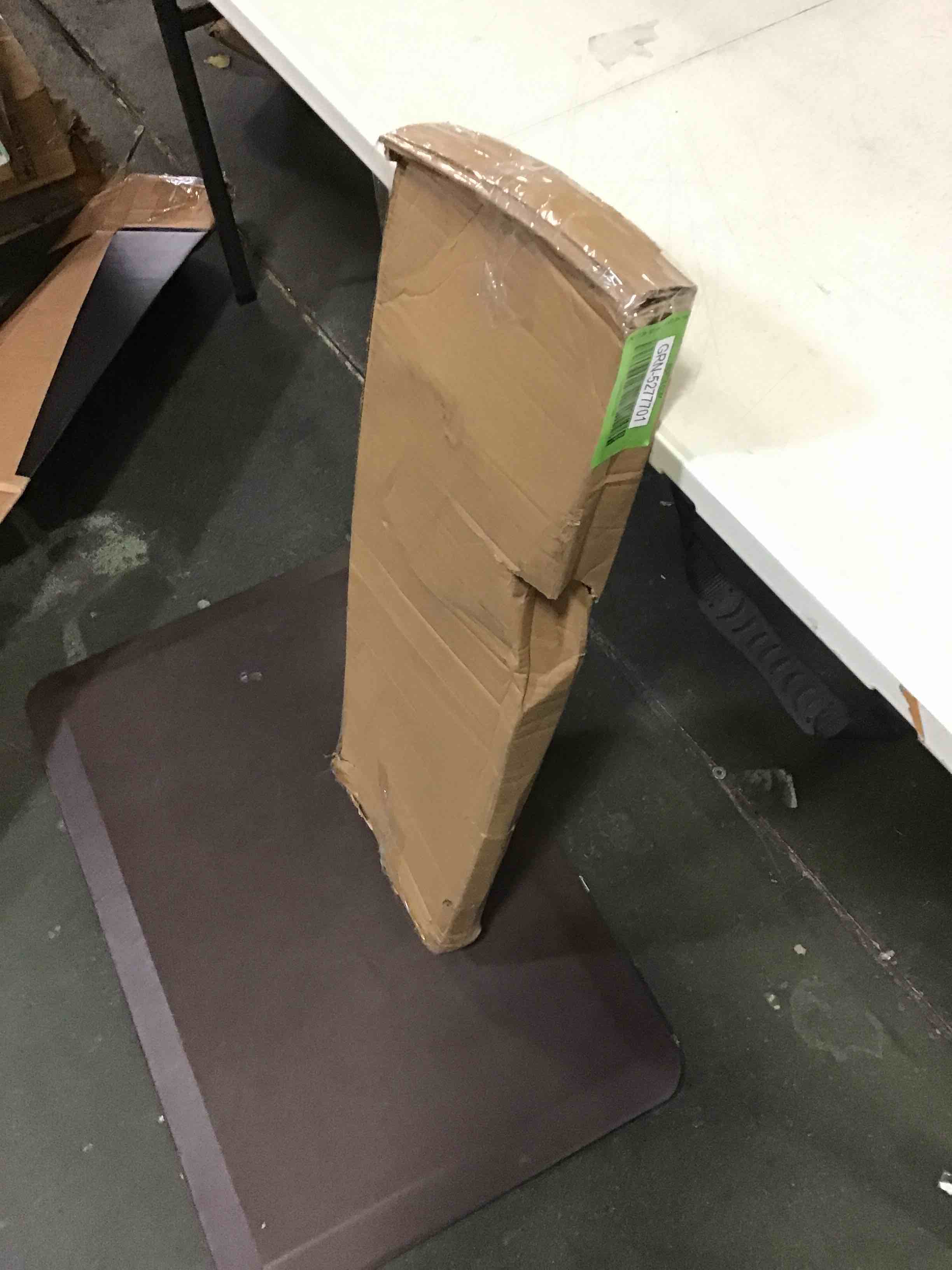 https://s3.amazonaws.com/lotting-images-prod/bidfta/GRN5277701_1691064985977.jpeg