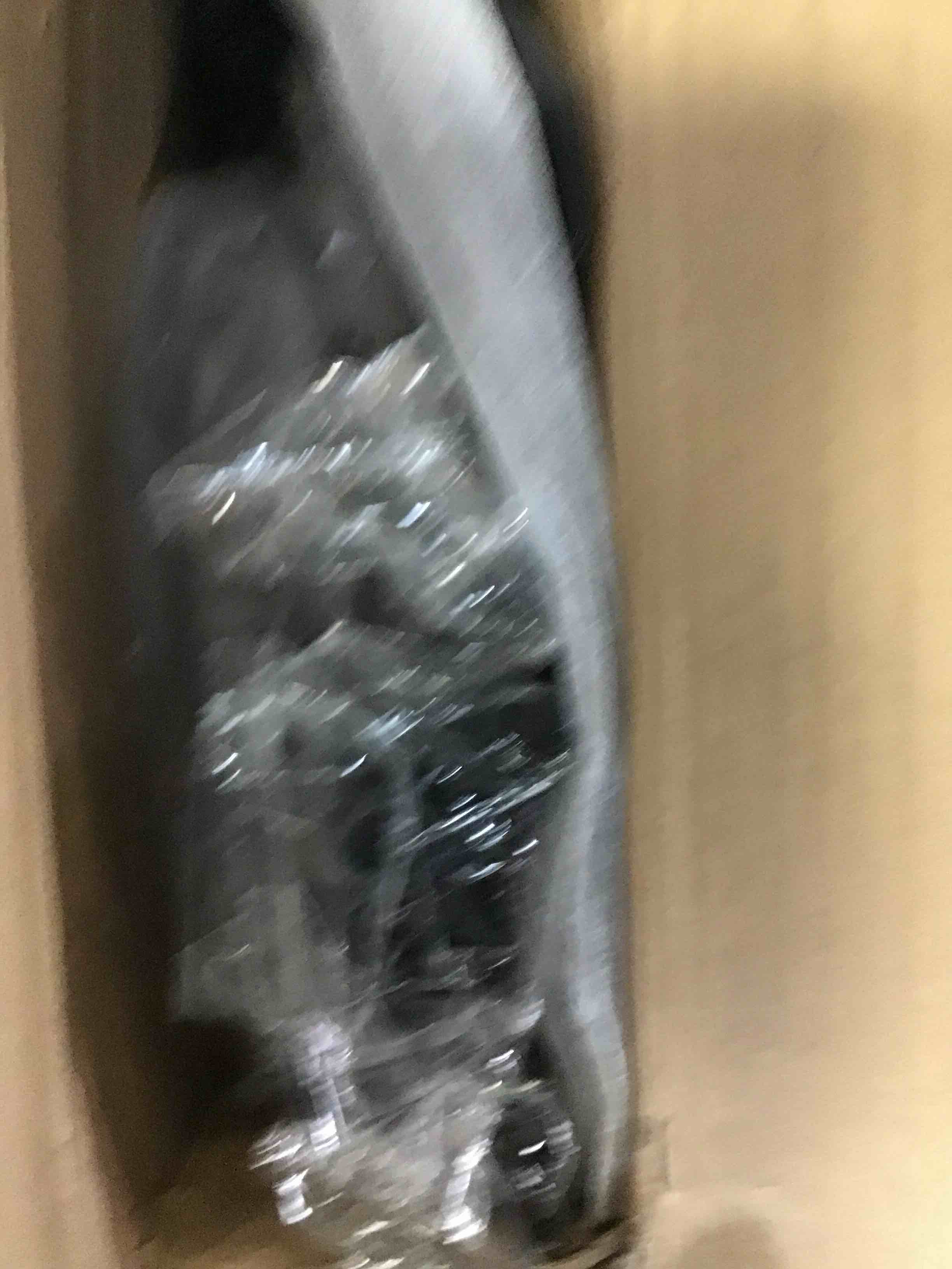 https://s3.amazonaws.com/lotting-images-prod/bidfta/GRN5278115_1691592906257.jpeg
