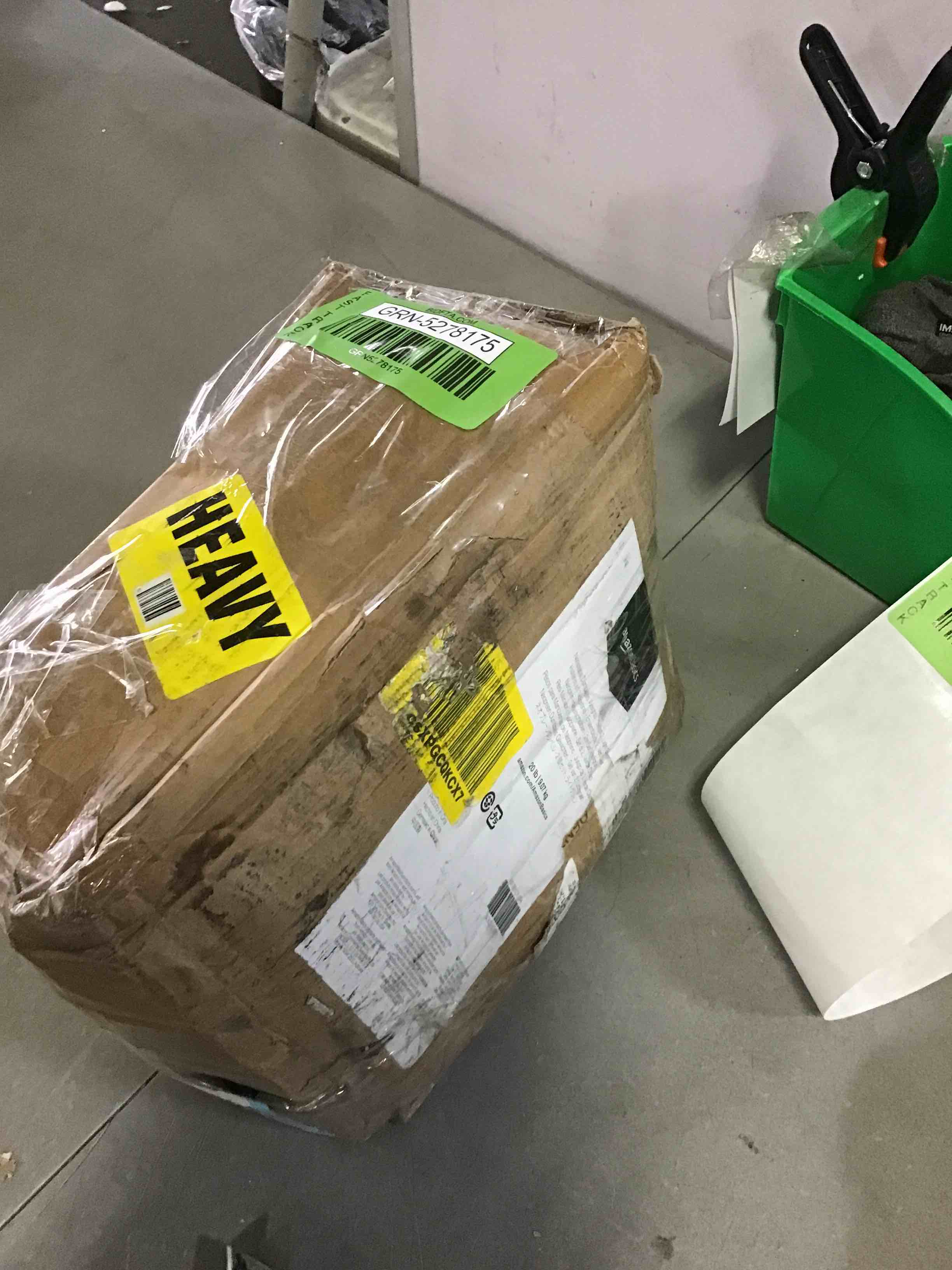 https://s3.amazonaws.com/lotting-images-prod/bidfta/GRN5278175_1691610704339.jpeg