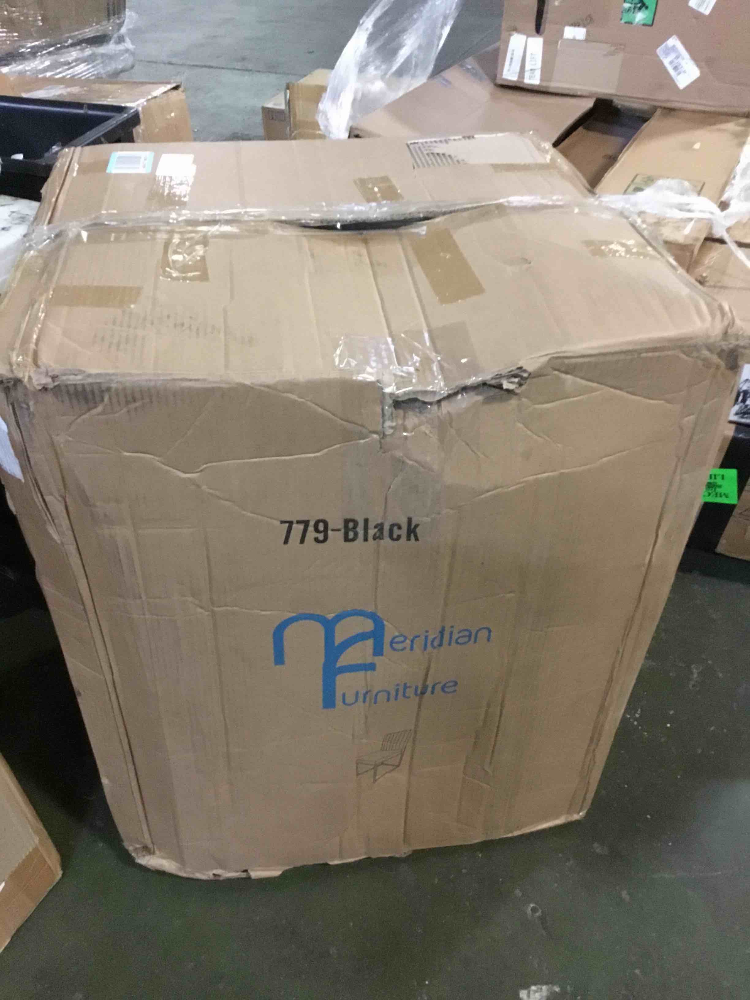 https://s3.amazonaws.com/lotting-images-prod/bidfta/GRN5278524_1692013140756.jpeg