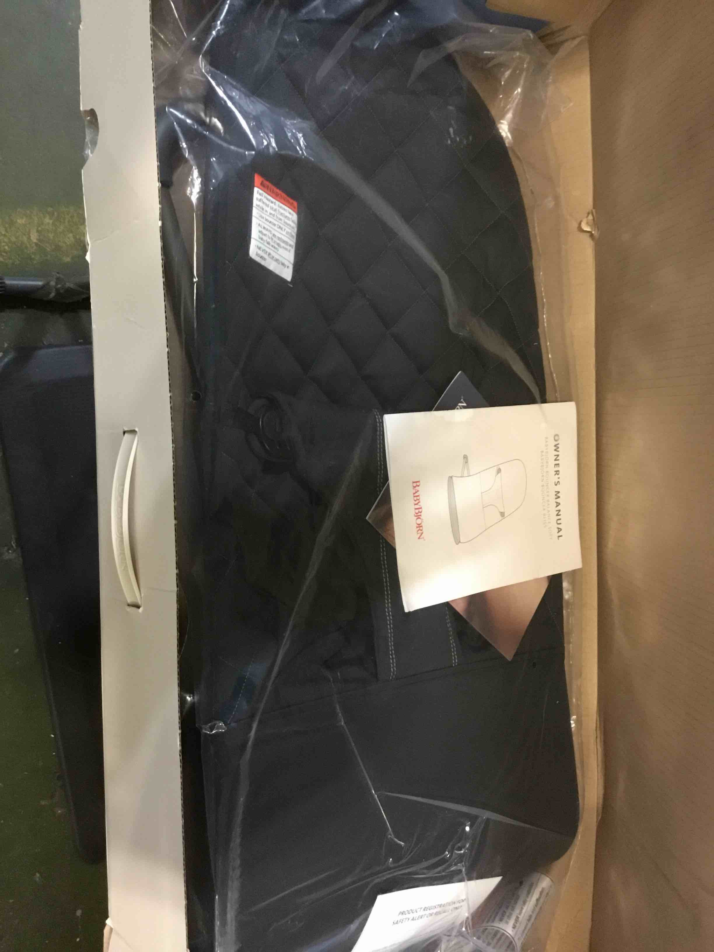 https://s3.amazonaws.com/lotting-images-prod/bidfta/GRN5278577_1692023163404.jpeg
