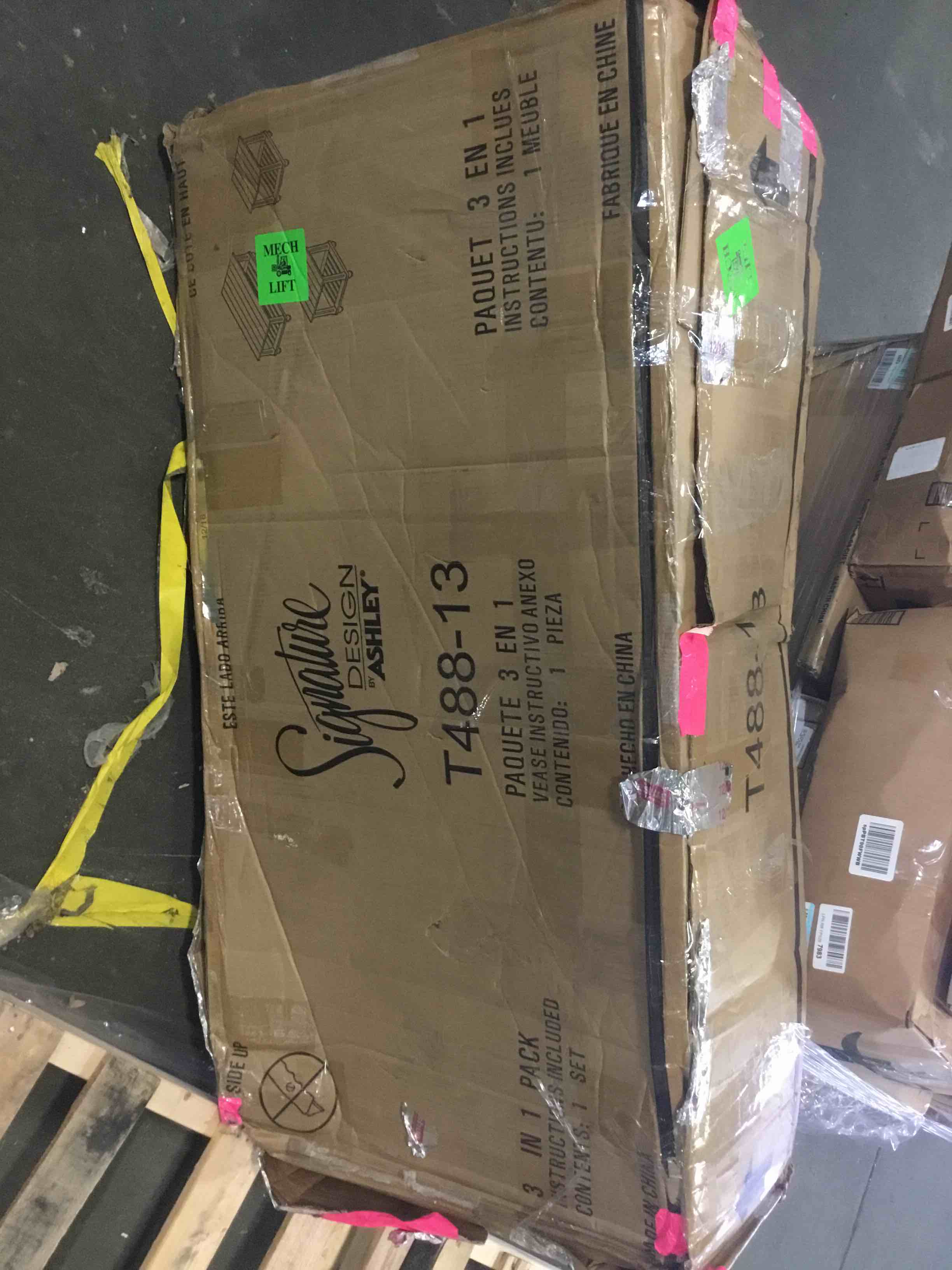 https://s3.amazonaws.com/lotting-images-prod/bidfta/GRN5278794_1692127758883.jpeg