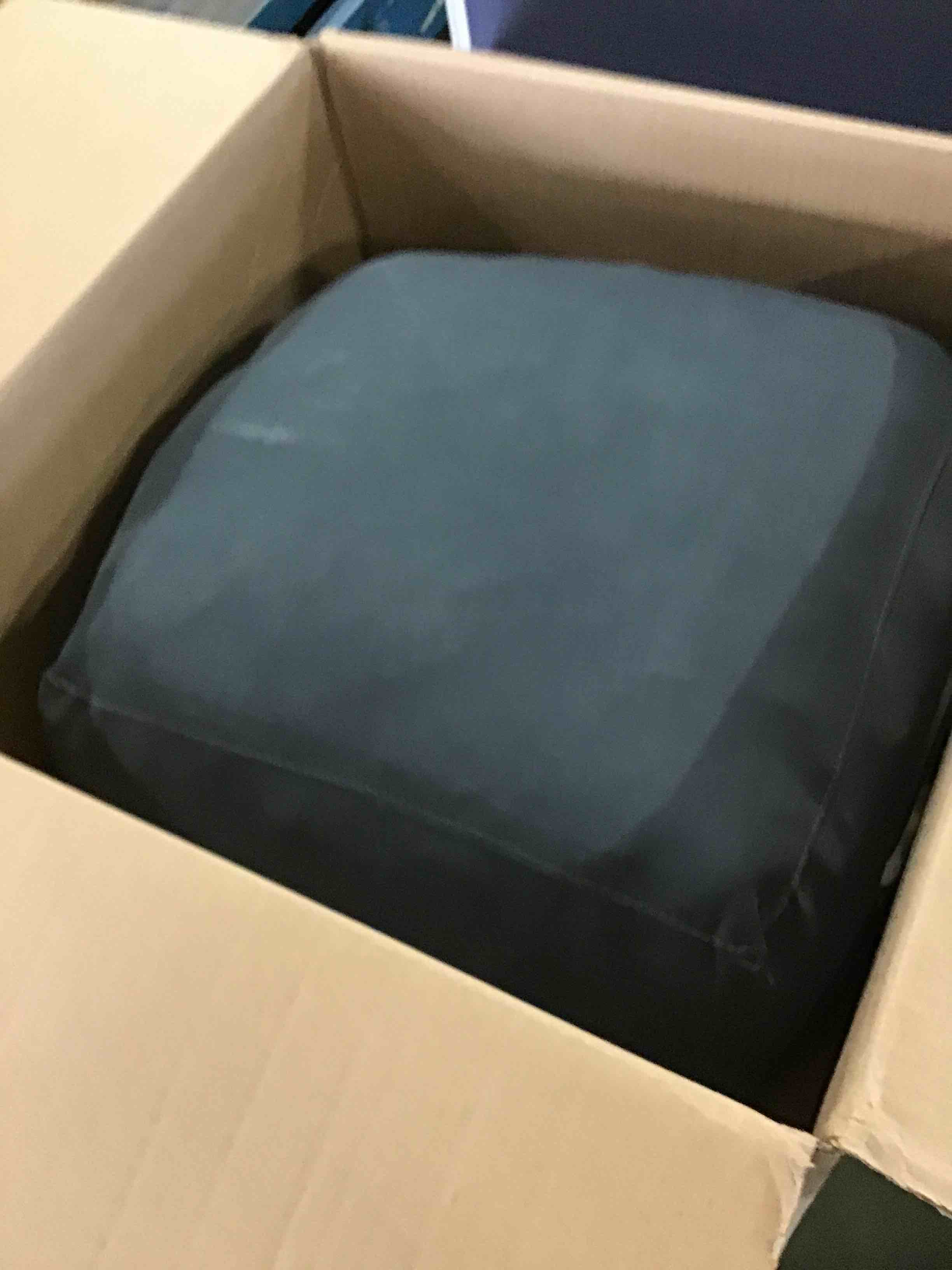 https://s3.amazonaws.com/lotting-images-prod/bidfta/GRN5278817_1692188153032.jpeg