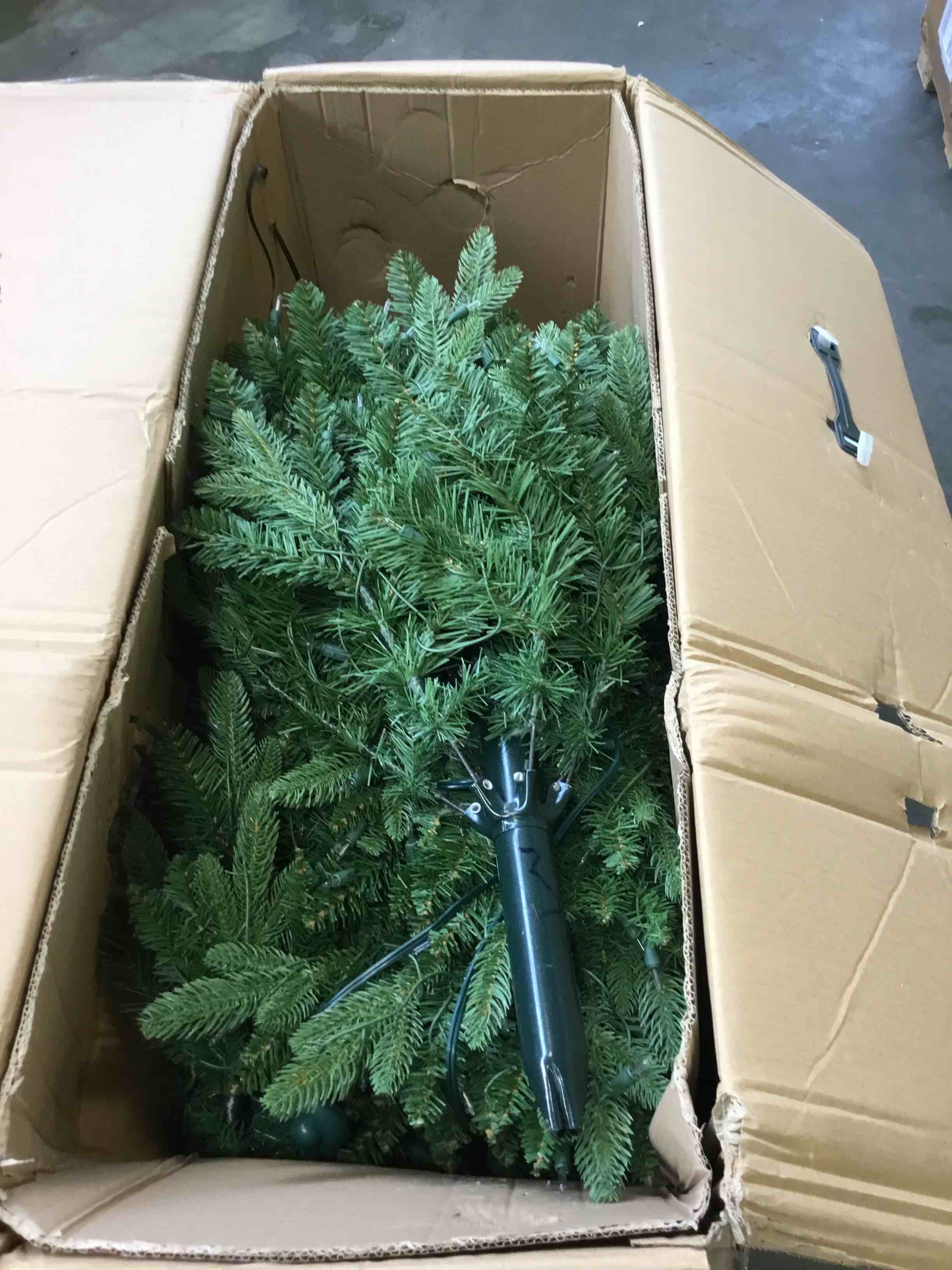 https://s3.amazonaws.com/lotting-images-prod/bidfta/GRN5279097_1691174836964.jpeg