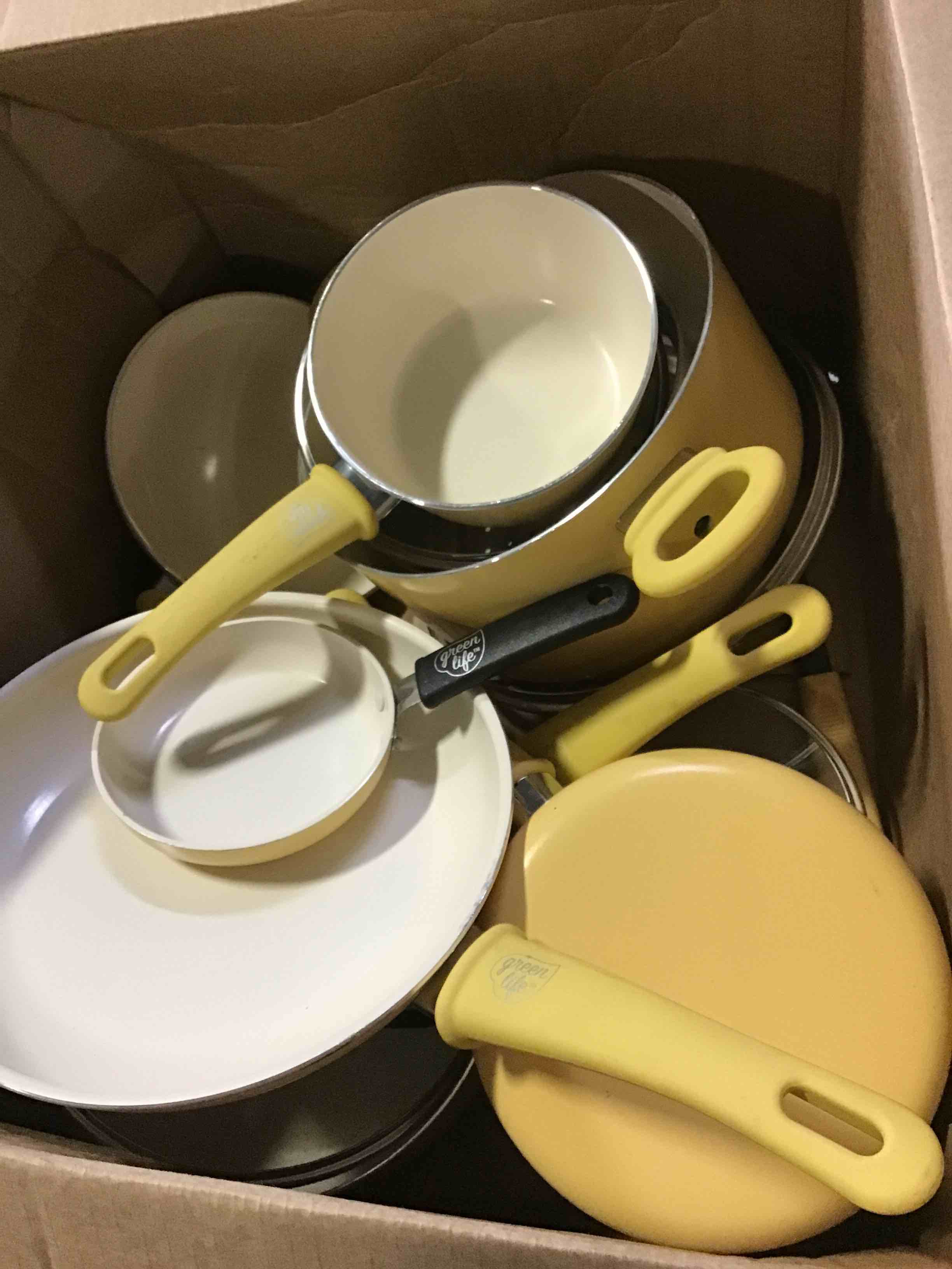 https://s3.amazonaws.com/lotting-images-prod/bidfta/GRN5284763_1694016197972.jpeg