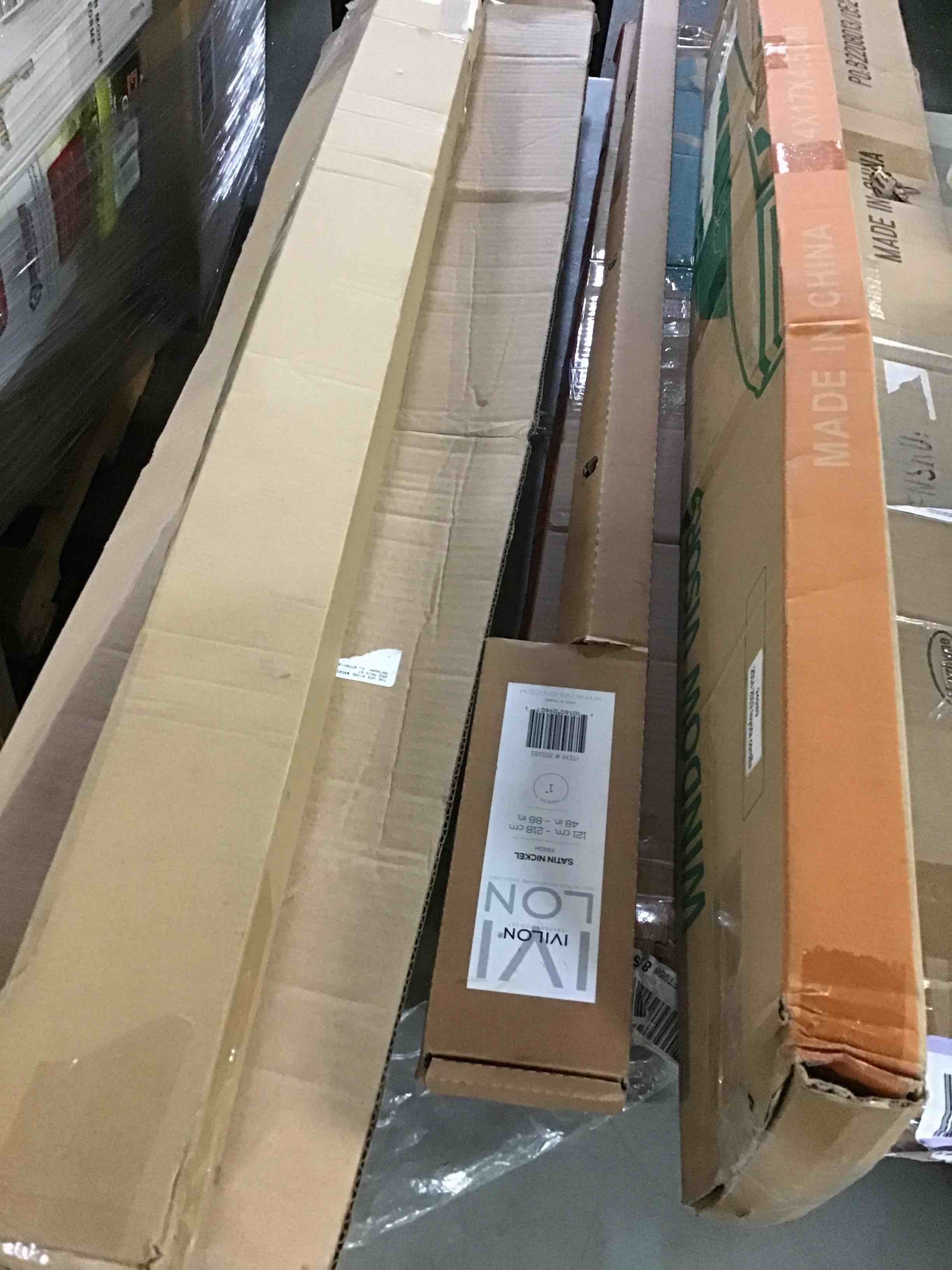 assorted item miscellaneous curtain rod/ retractable gate and more set 7 pc 