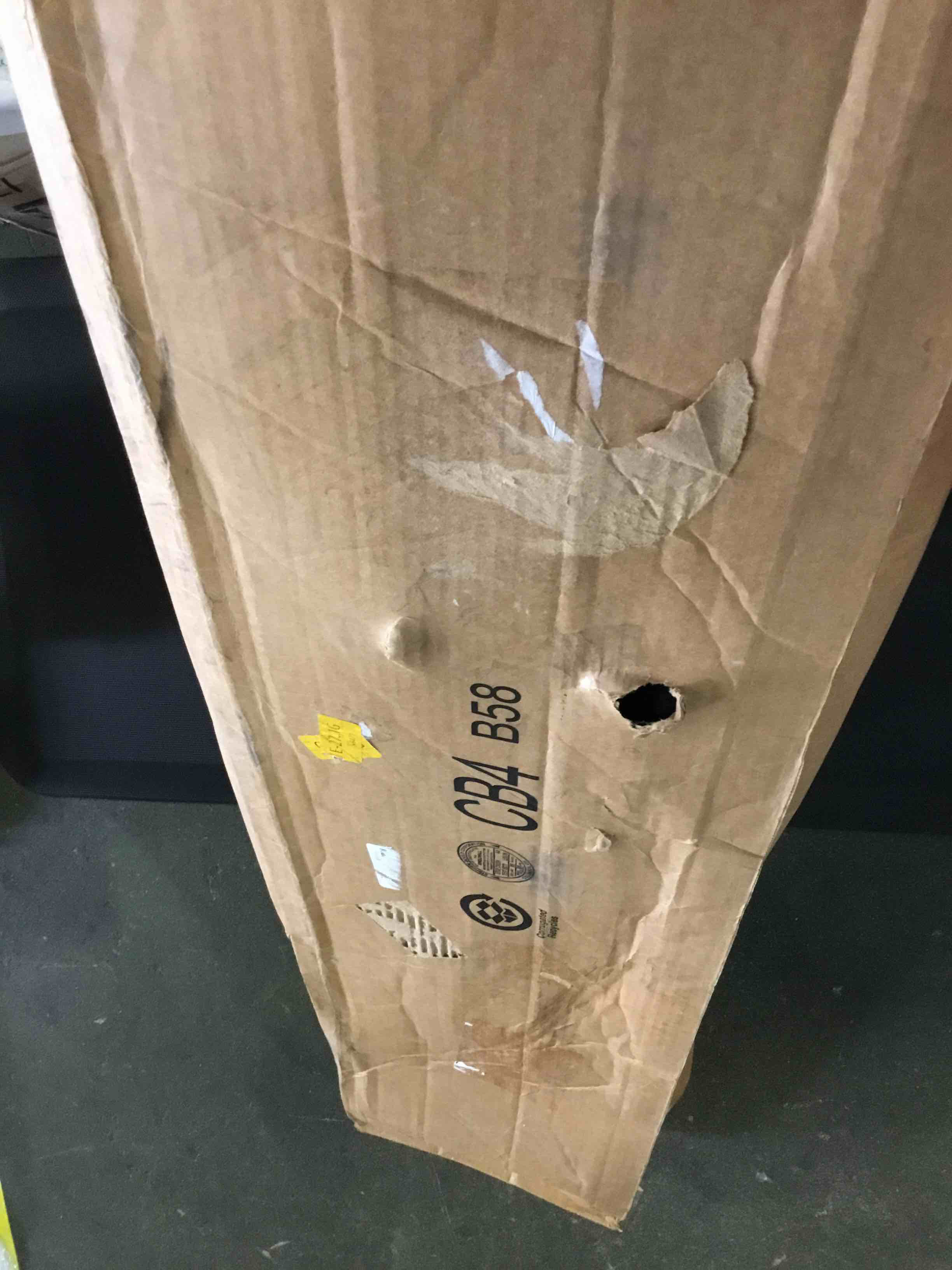 https://s3.amazonaws.com/lotting-images-prod/bidfta/GRN5287206_1691602524761.jpeg