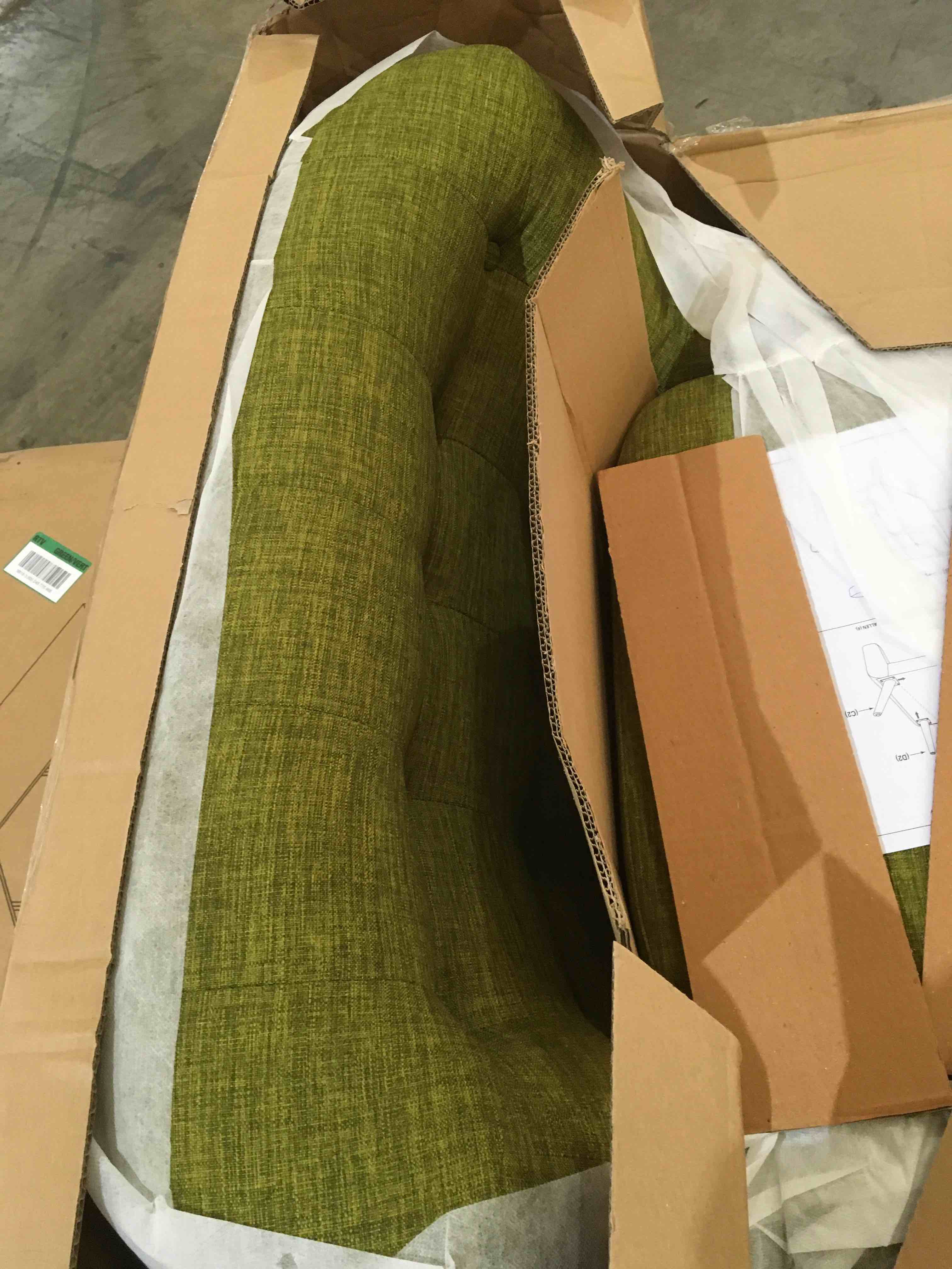 https://s3.amazonaws.com/lotting-images-prod/bidfta/GRN5306601_1697044641504.jpeg