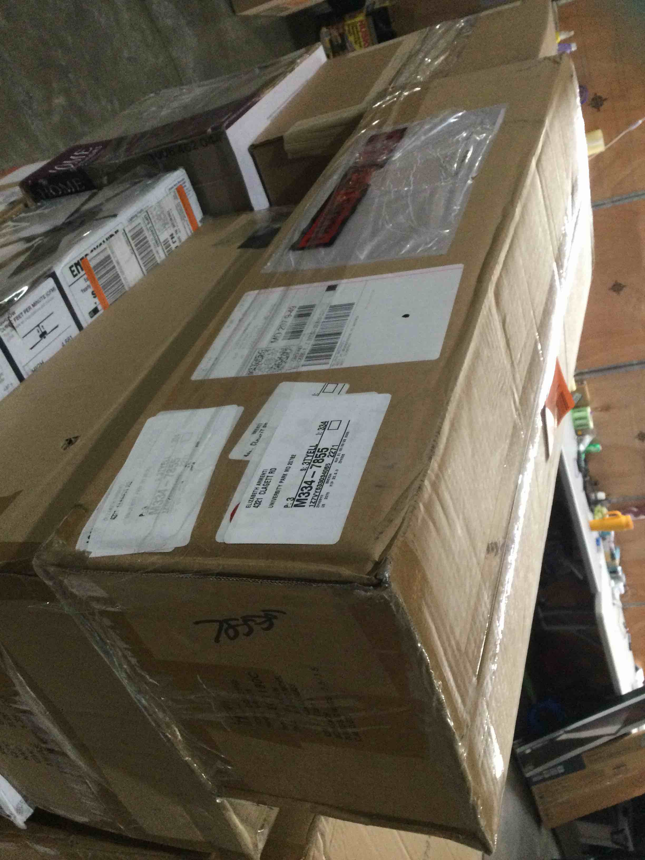 https://s3.amazonaws.com/lotting-images-prod/bidfta/GRN5307677_1695384504417.jpeg