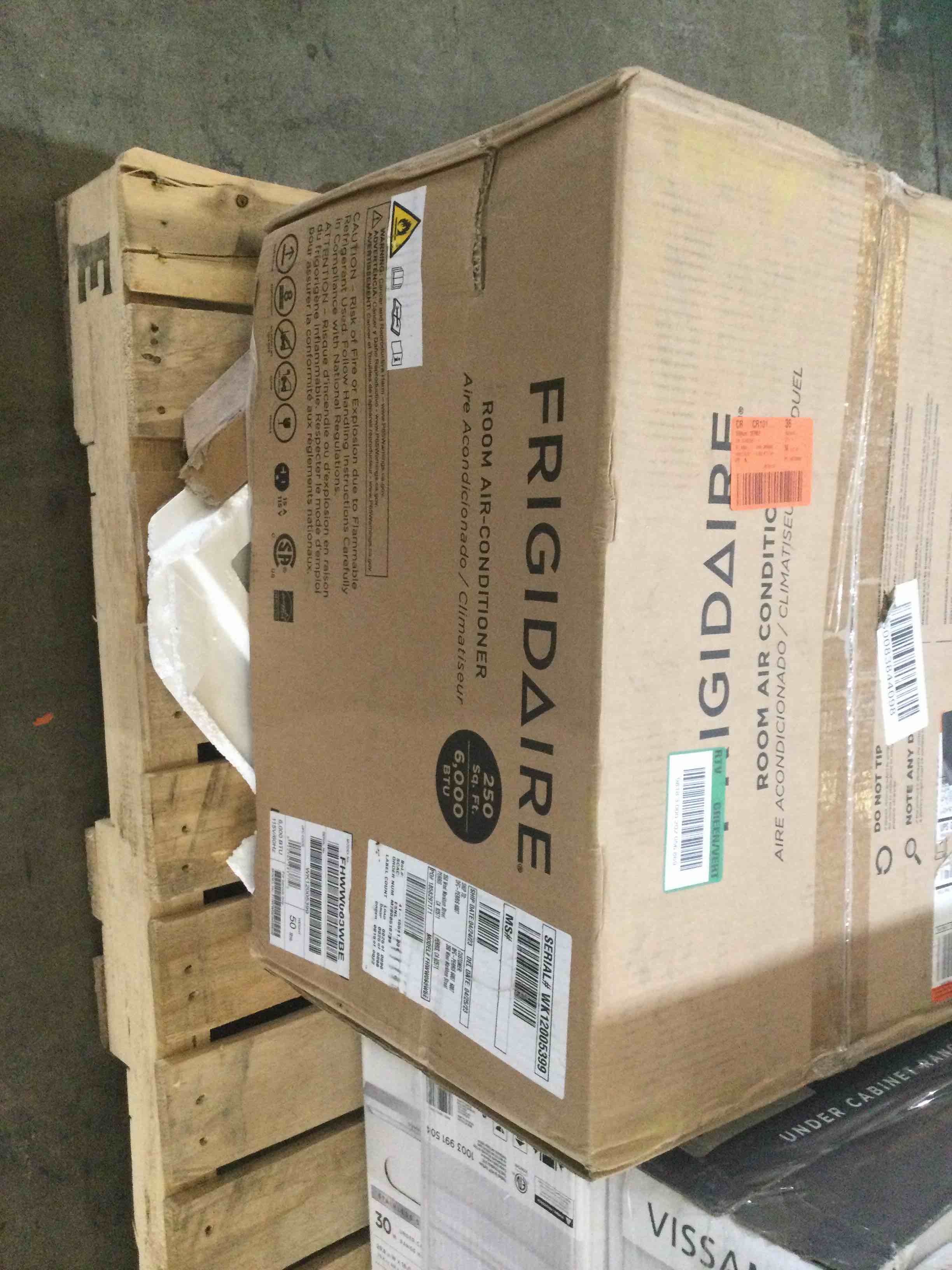 https://s3.amazonaws.com/lotting-images-prod/bidfta/GRN5308441_1695914202452.jpeg