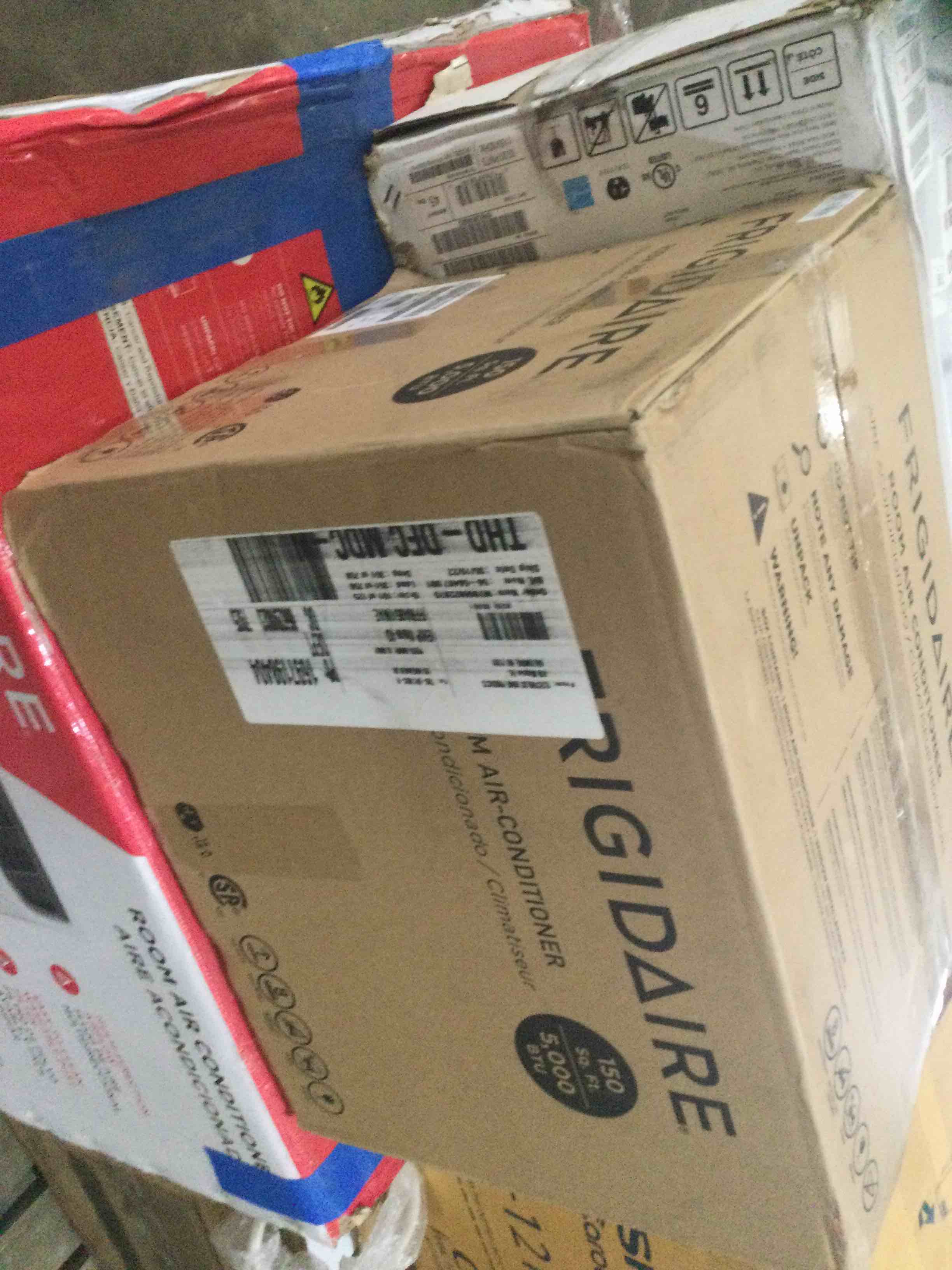 https://s3.amazonaws.com/lotting-images-prod/bidfta/GRN5308451_1695920786443.jpeg