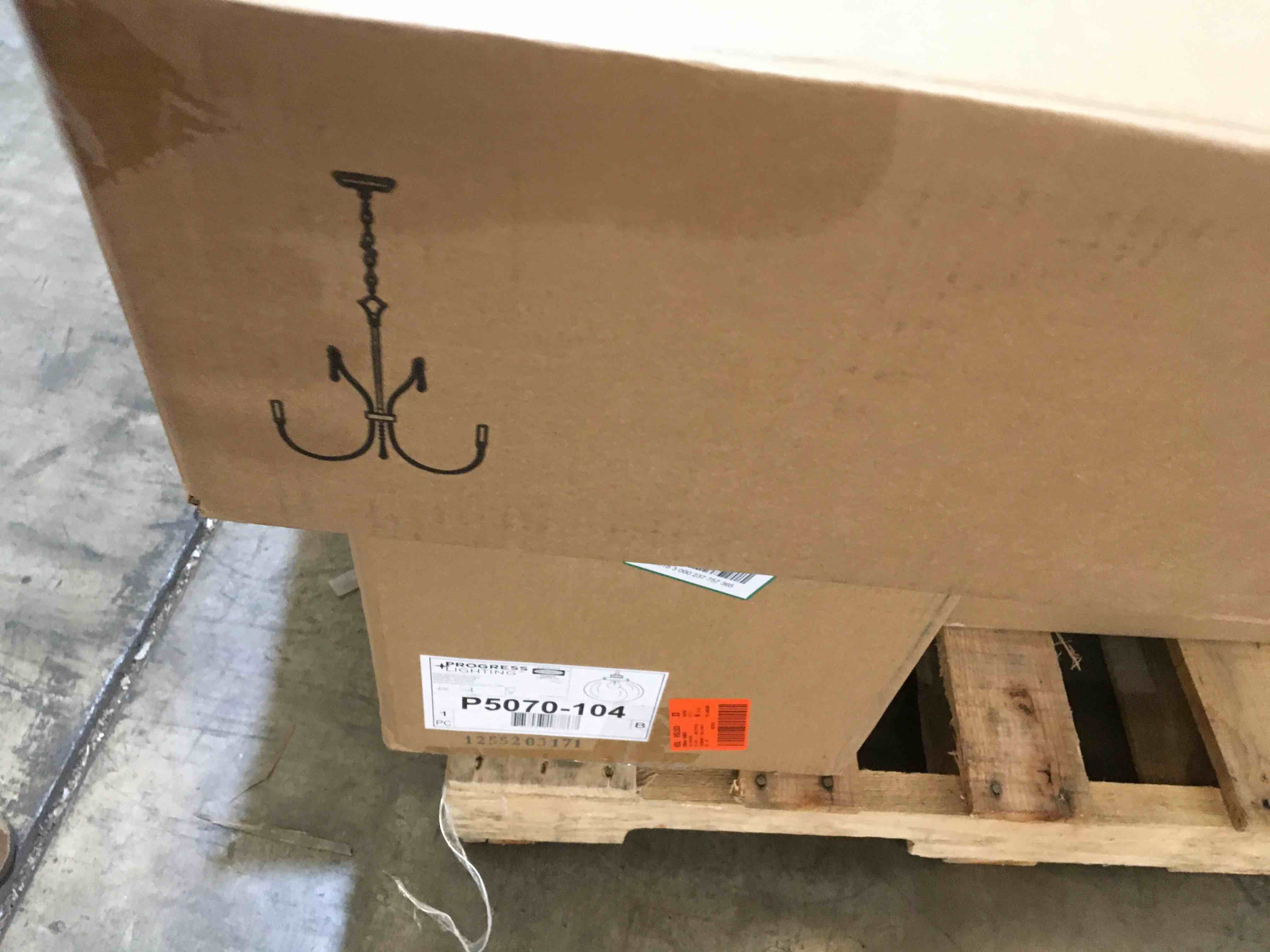 https://s3.amazonaws.com/lotting-images-prod/bidfta/GRN5309189_1694805229097.jpeg