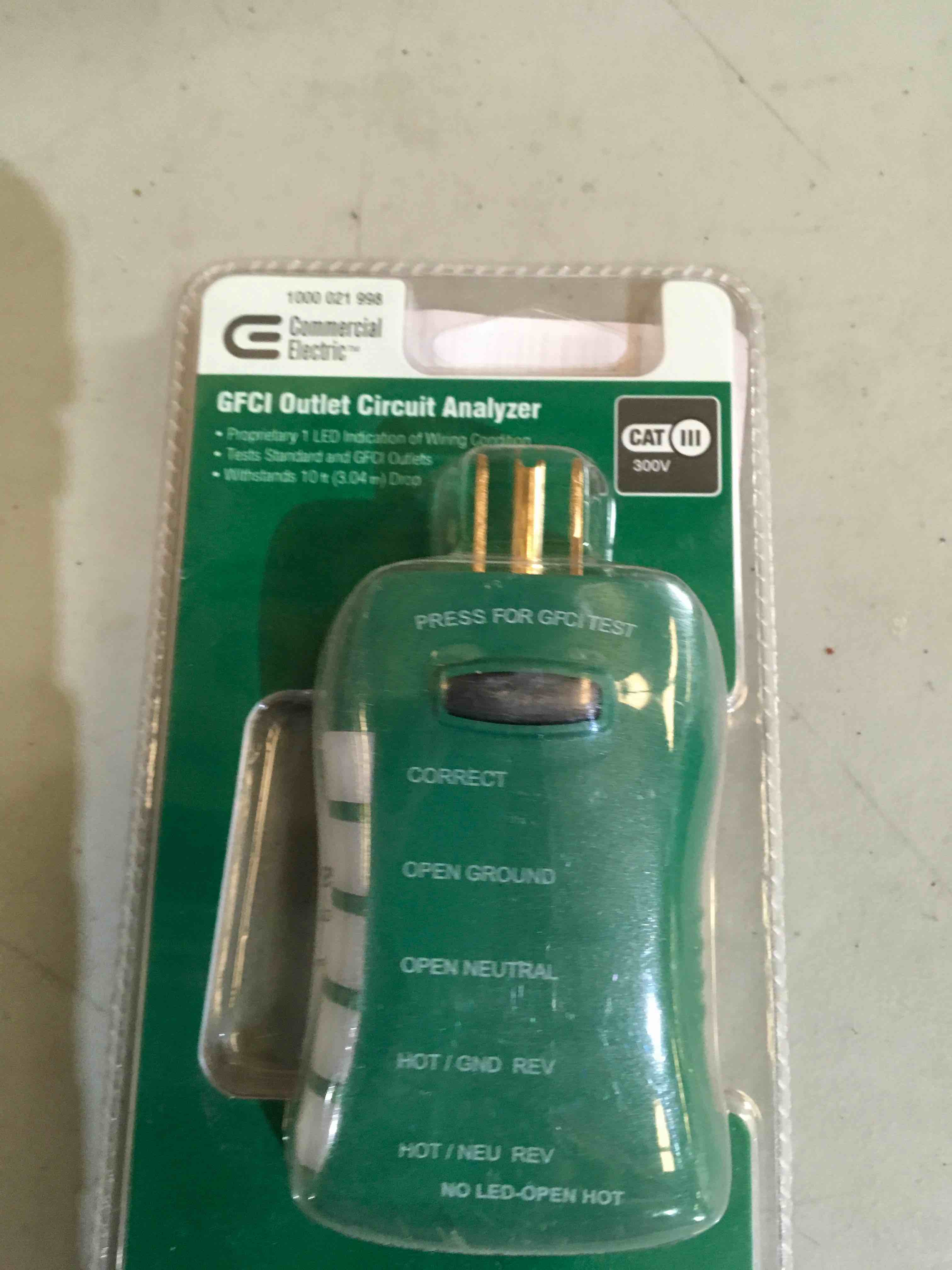 https://s3.amazonaws.com/lotting-images-prod/bidfta/GRN5309940_1695326764832.jpeg