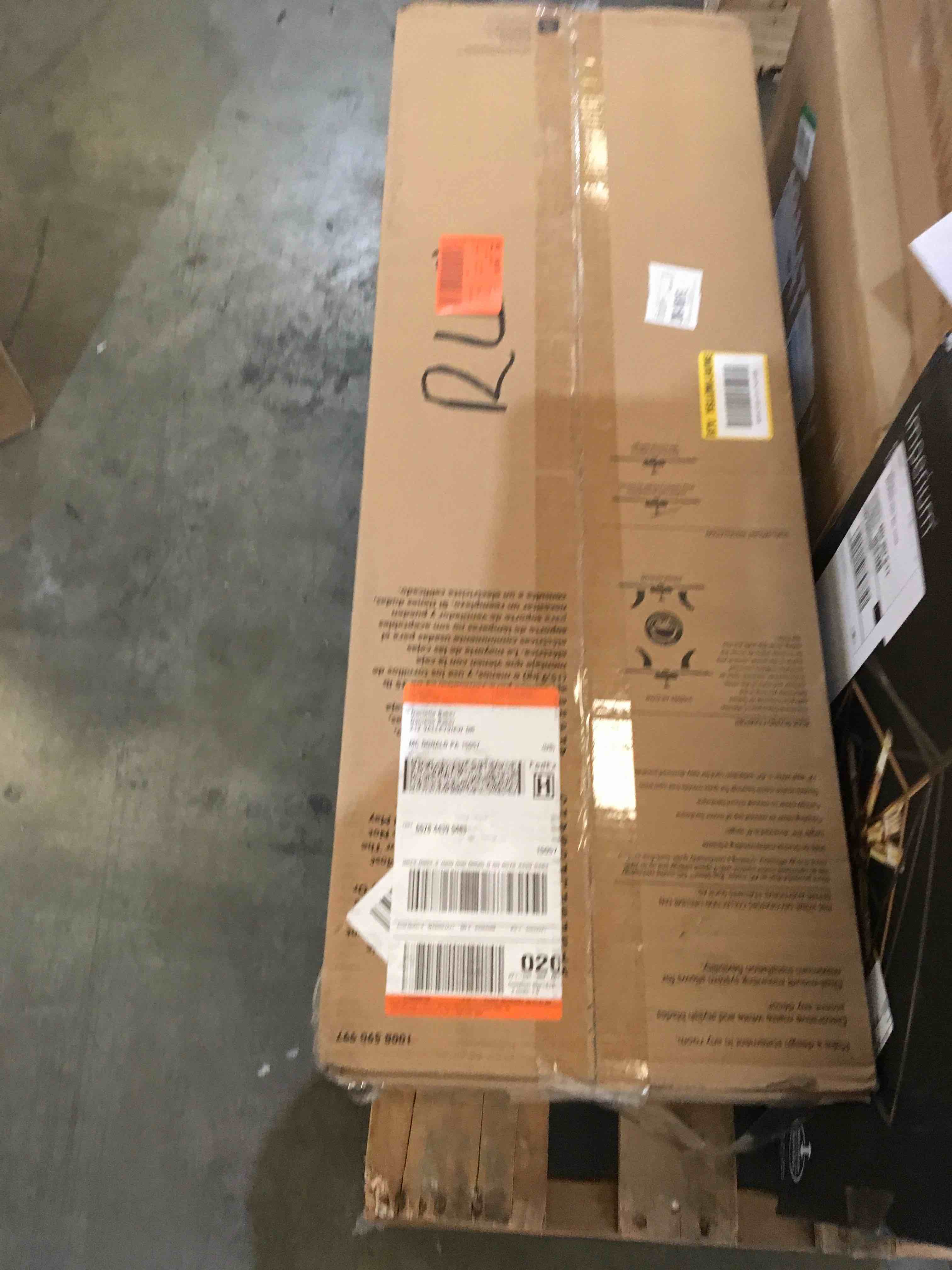 https://s3.amazonaws.com/lotting-images-prod/bidfta/GRN5310094_1695407521238.jpeg