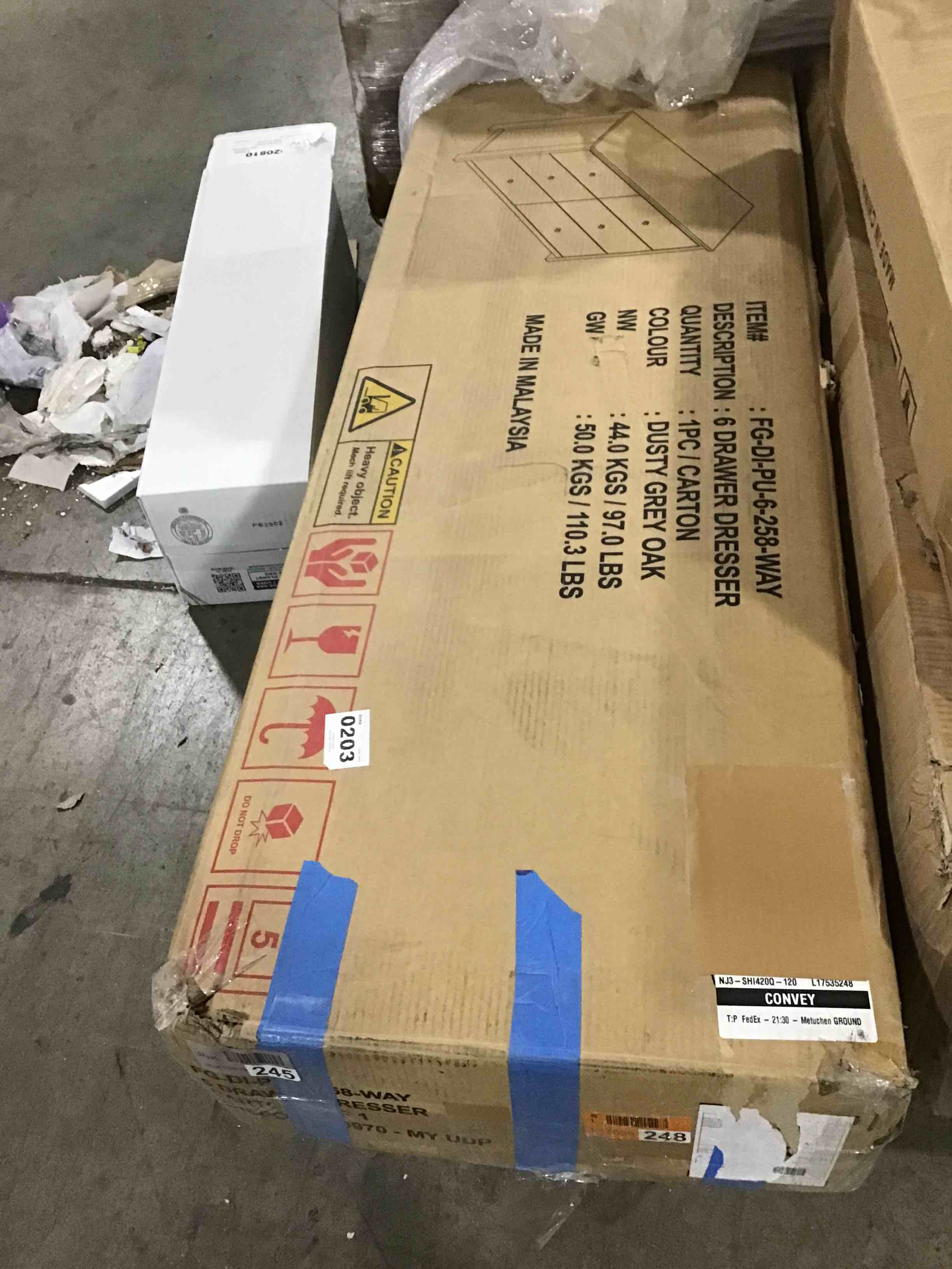 https://s3.amazonaws.com/lotting-images-prod/bidfta/GRN5311956_1709829944601.jpeg