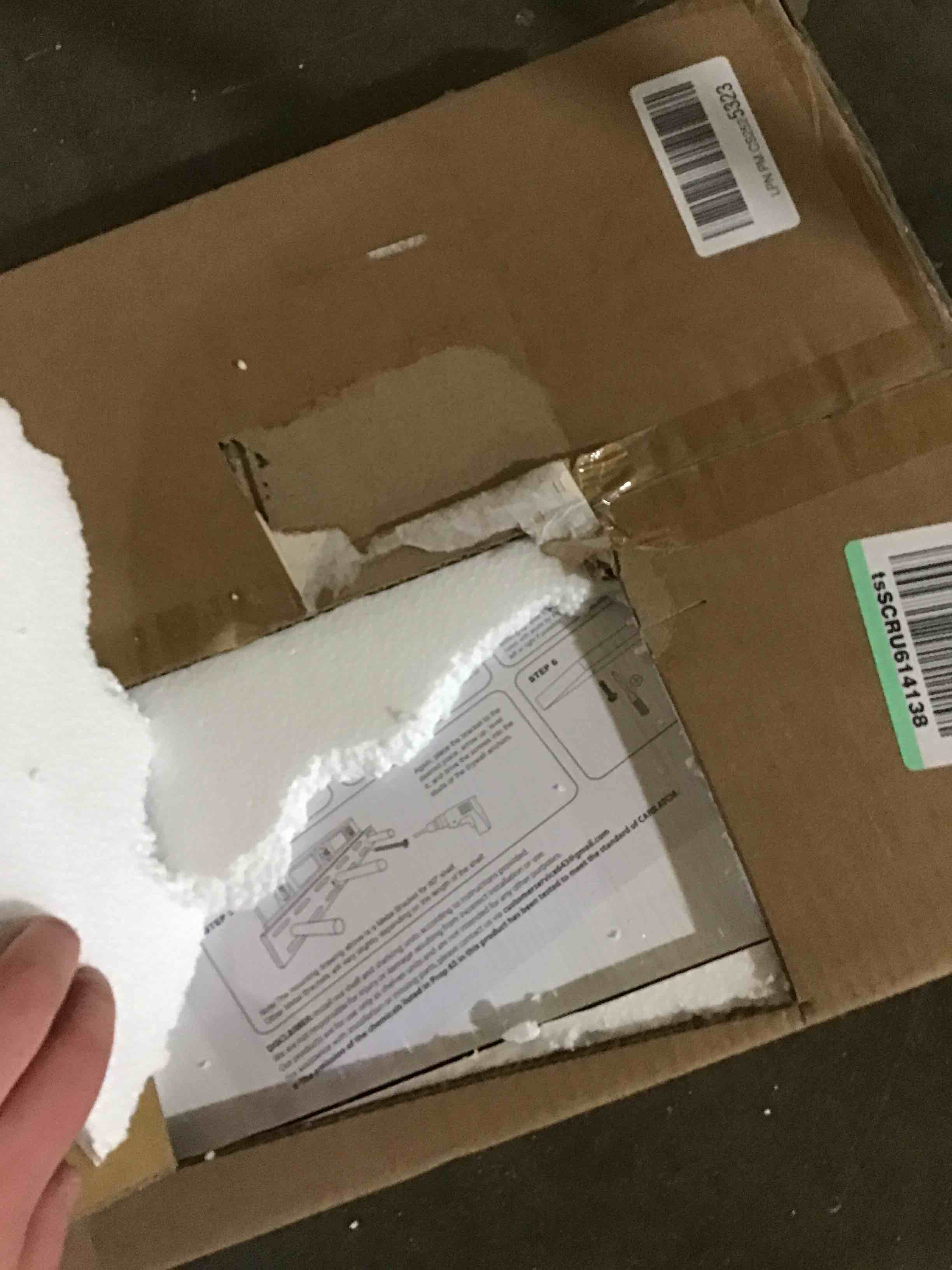 https://s3.amazonaws.com/lotting-images-prod/bidfta/GRN5312951_1710938732042.jpeg