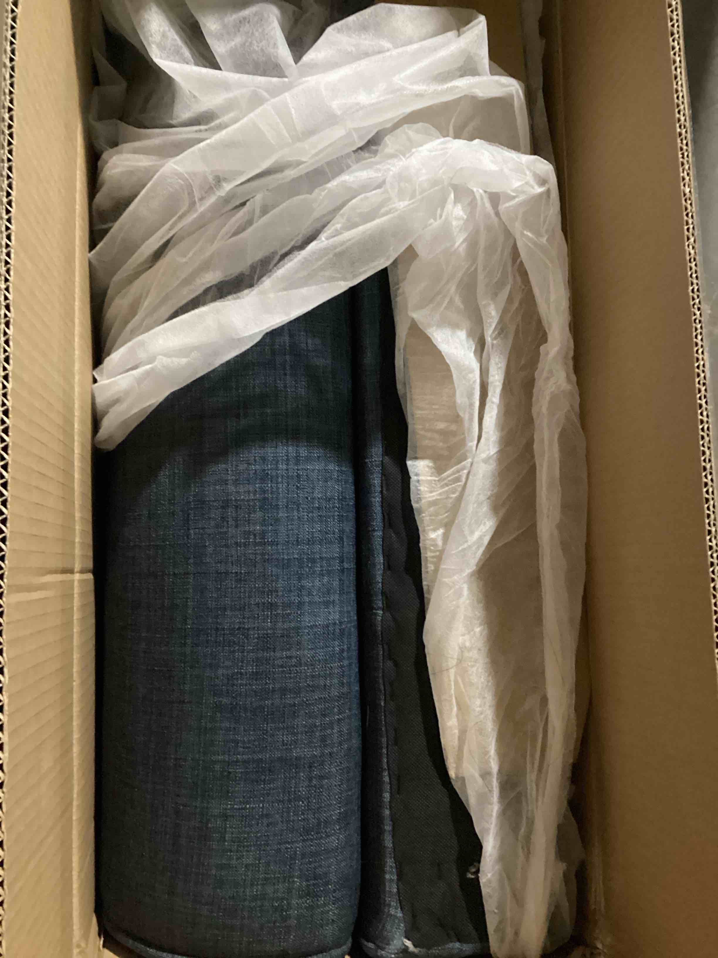 https://s3.amazonaws.com/lotting-images-prod/bidfta/GRN5314688_1712068498298.jpeg