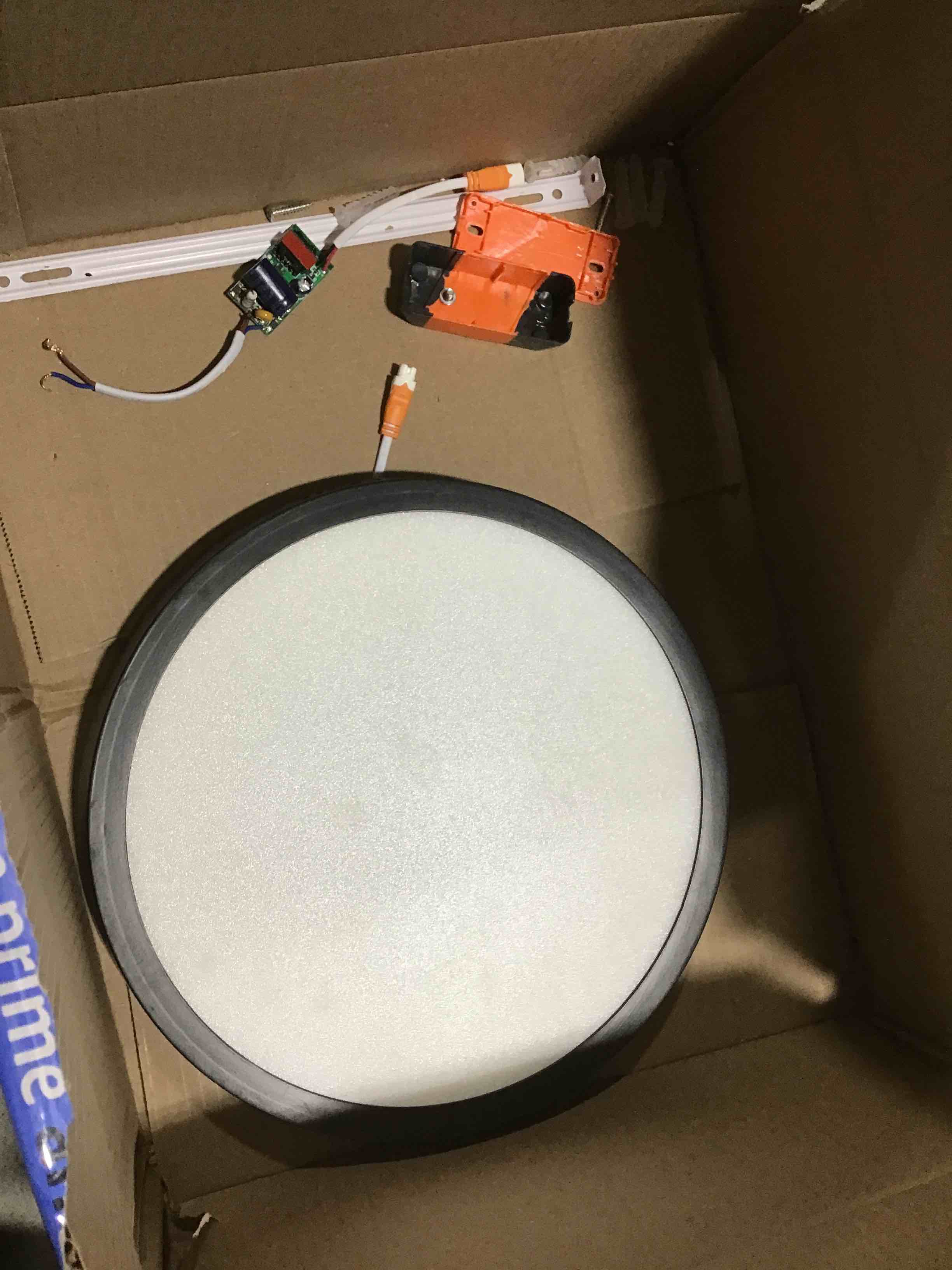 https://s3.amazonaws.com/lotting-images-prod/bidfta/GRN5315048_1710344476612.jpeg