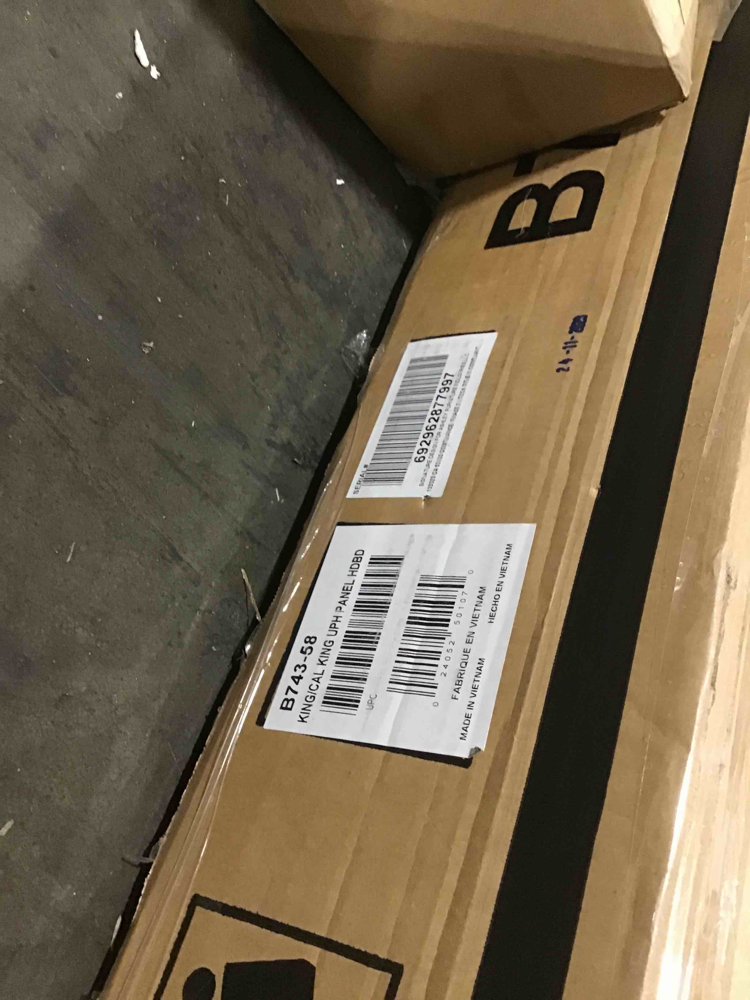 https://s3.amazonaws.com/lotting-images-prod/bidfta/GRN5315219_1710444906906.jpeg