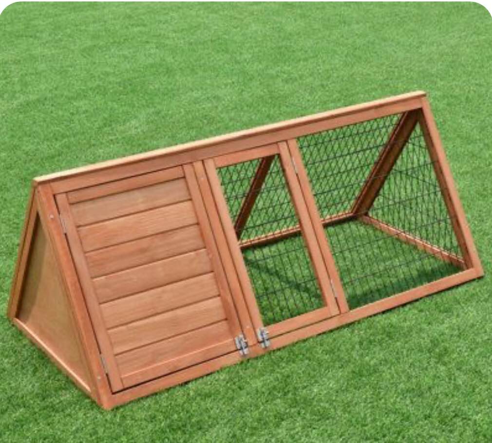 Triangle Burlywood  Rabbit Hutch Chicken Coop