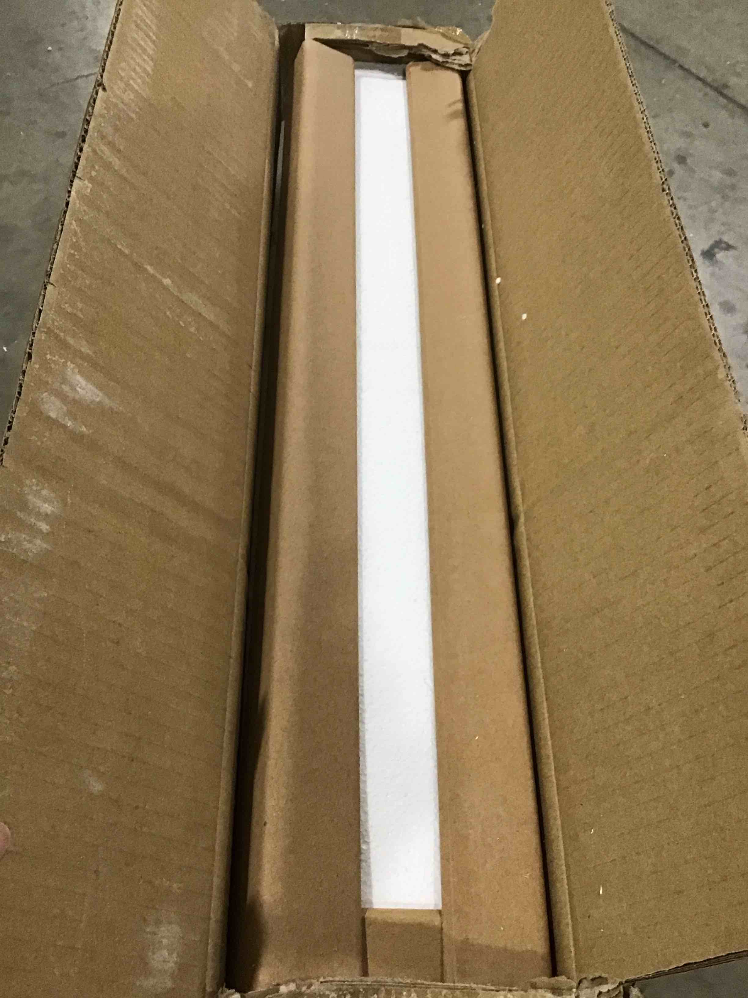 https://s3.amazonaws.com/lotting-images-prod/bidfta/GRN5317362_1710442128830.jpeg