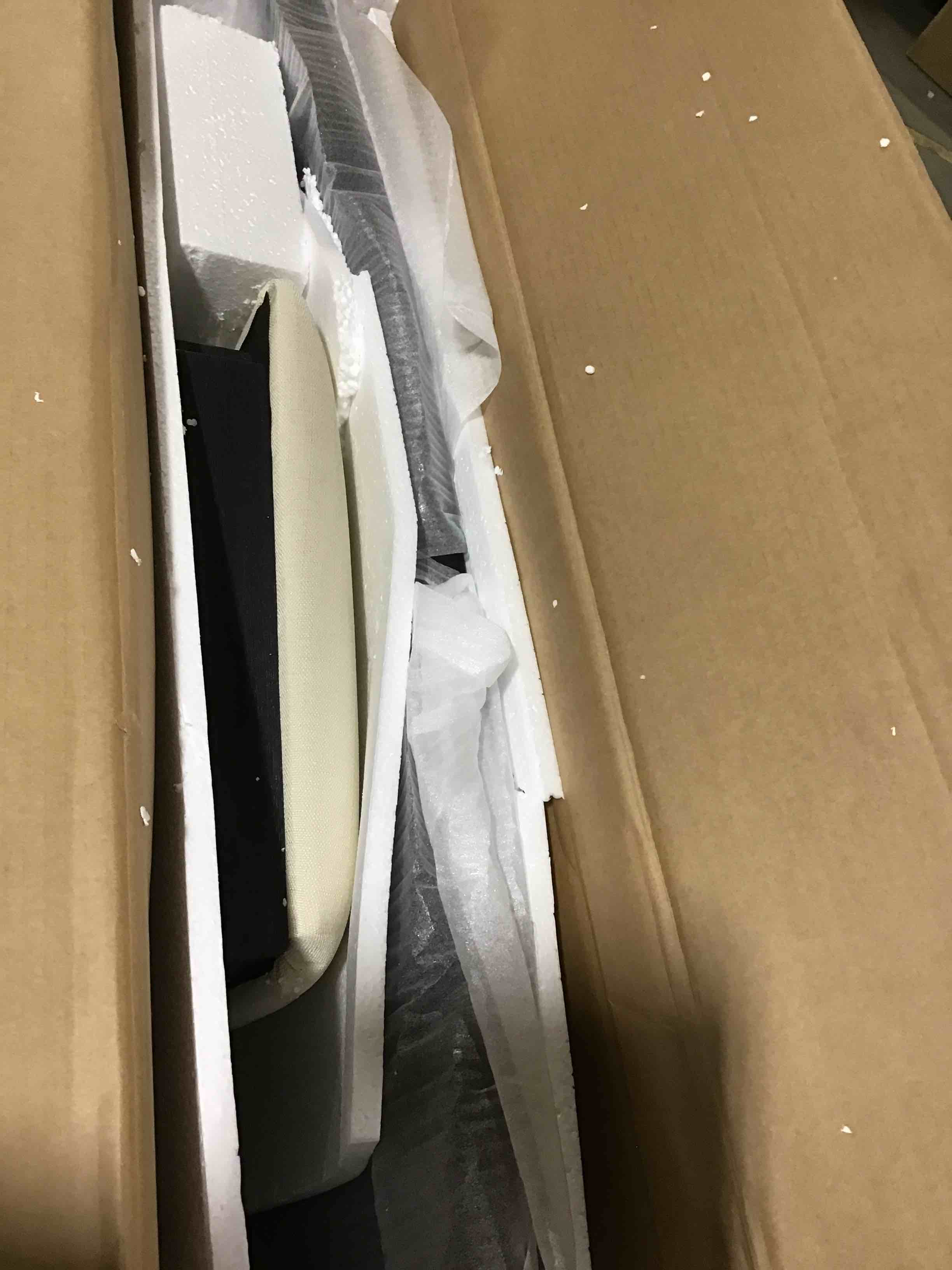 https://s3.amazonaws.com/lotting-images-prod/bidfta/GRN5318005_1711040154776.jpeg