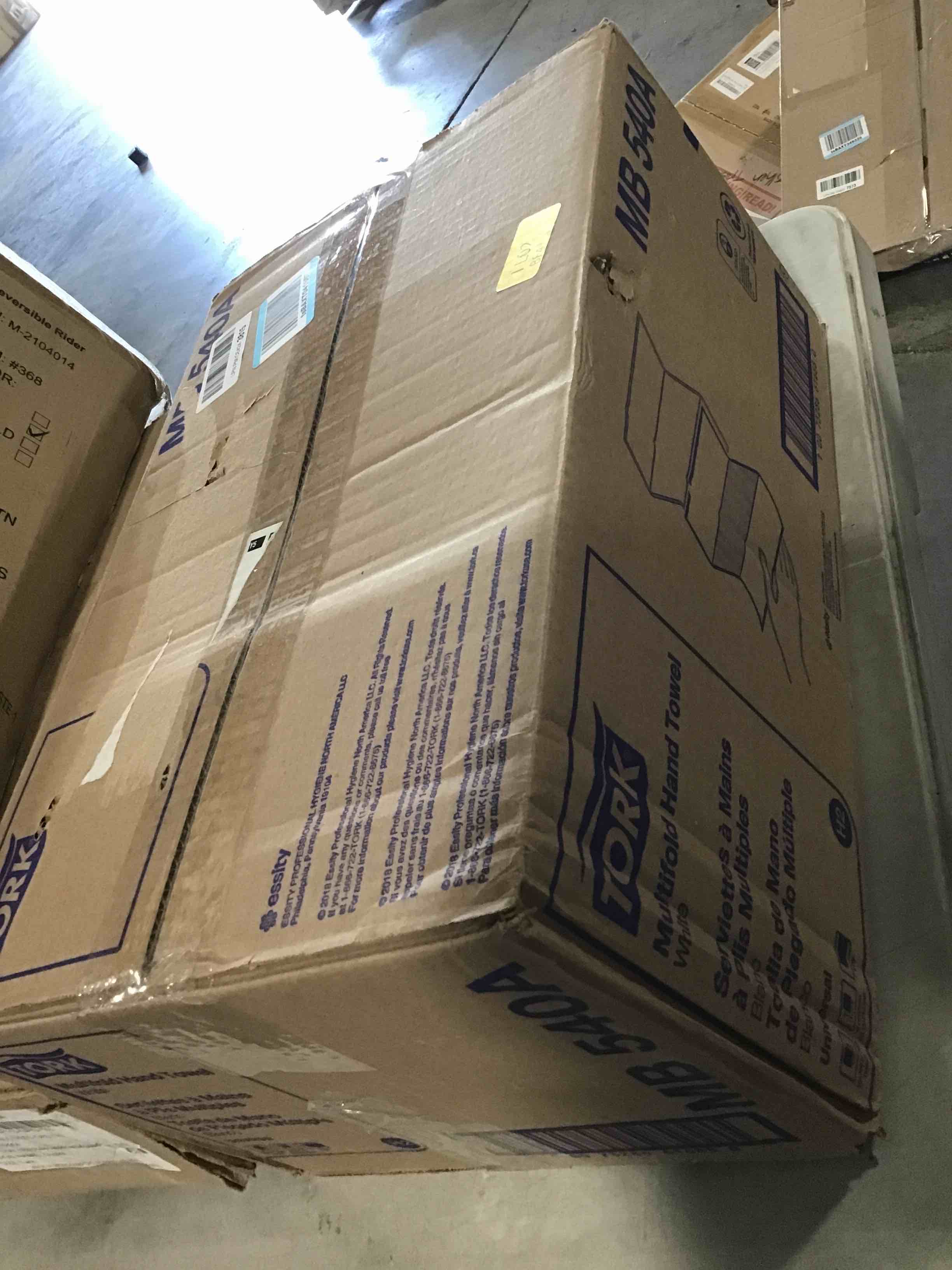 Tork Multifold Hand Towel White H2, Universal, 100% Recycled Fibers, 16 x 250 Towels, MB540A 16 x 250 Hand Towels