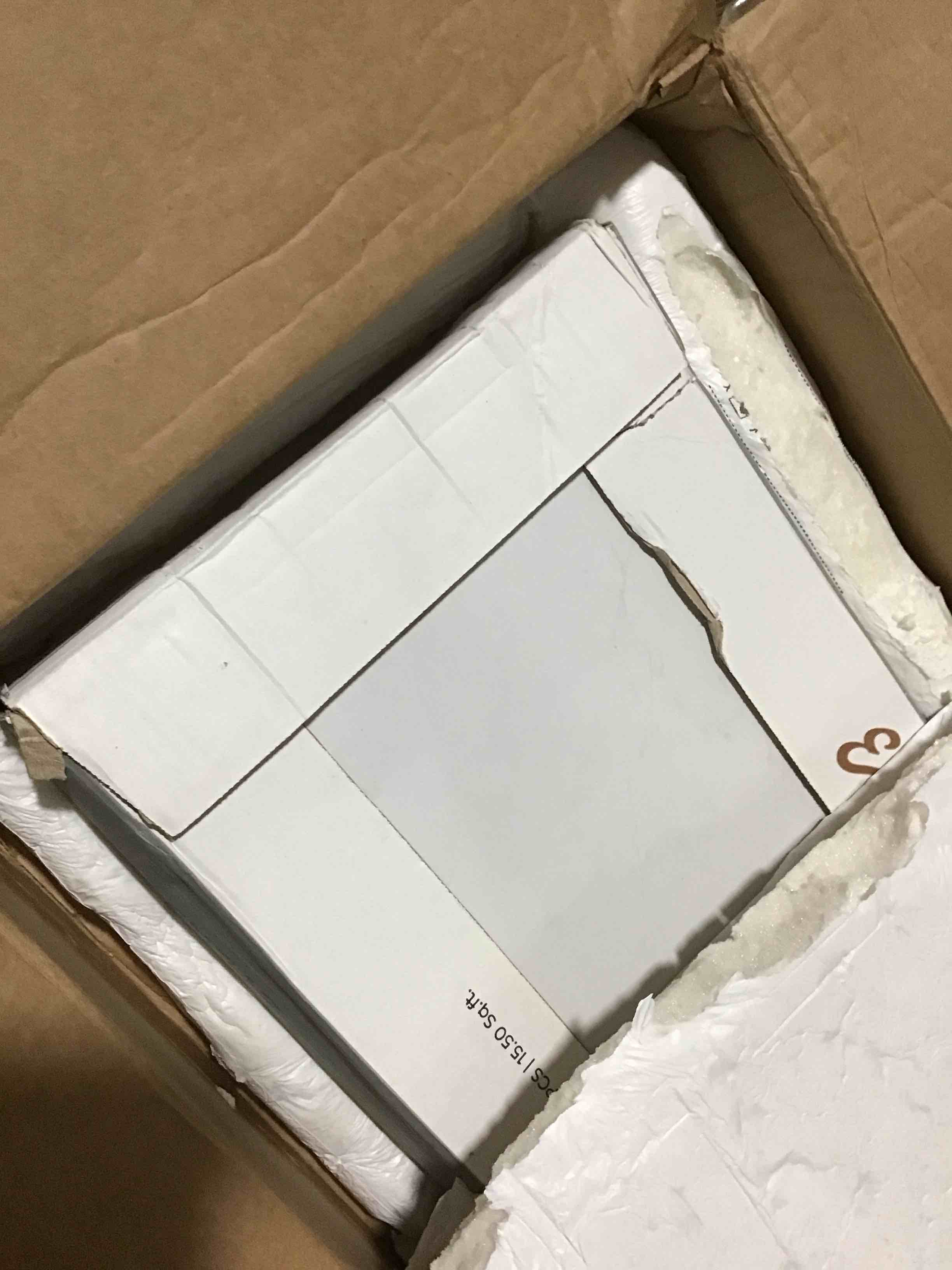 https://s3.amazonaws.com/lotting-images-prod/bidfta/GRN5322442_1709734610111.jpeg
