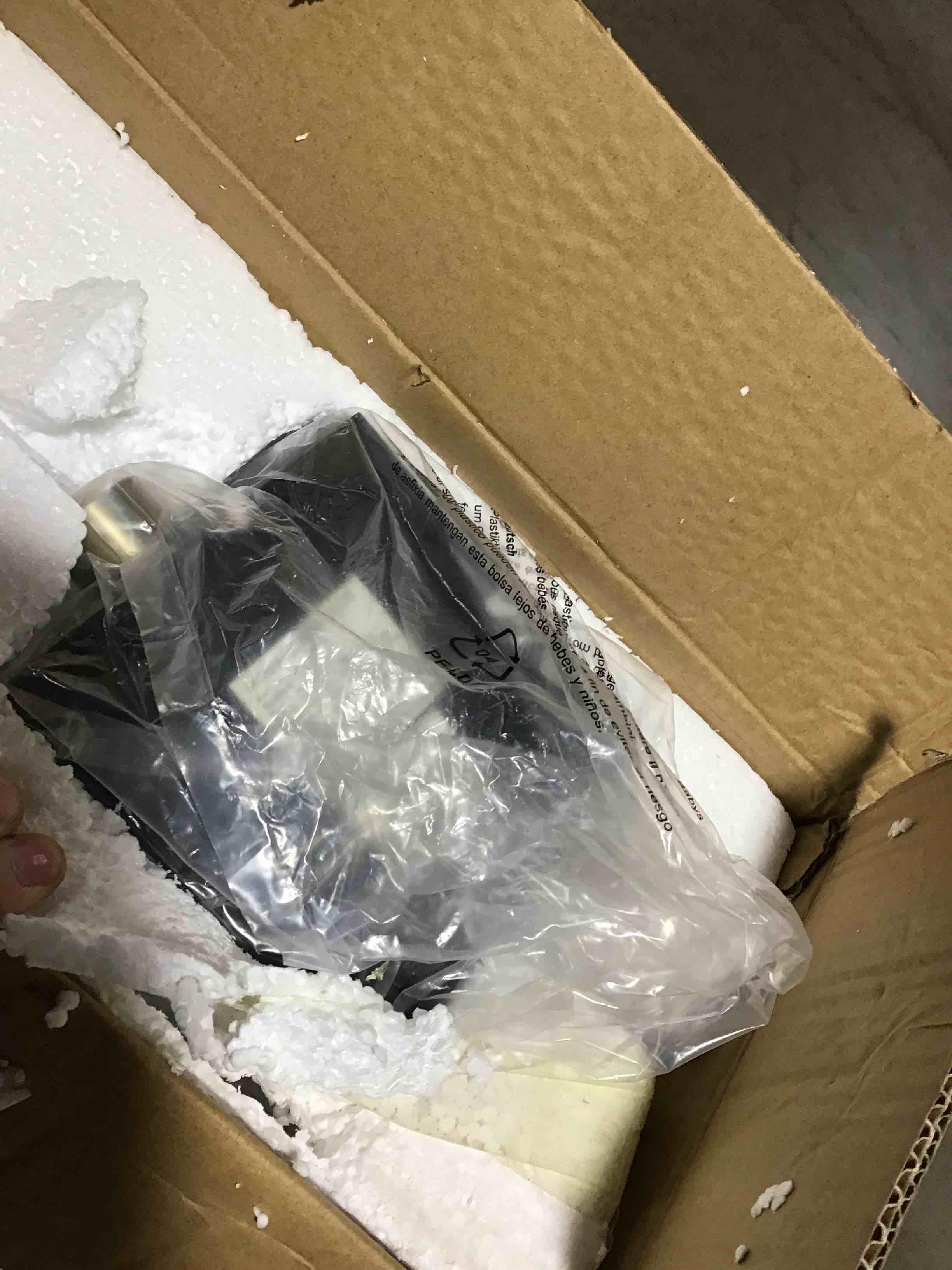 https://s3.amazonaws.com/lotting-images-prod/bidfta/GRN5322927_1709913680455.jpeg