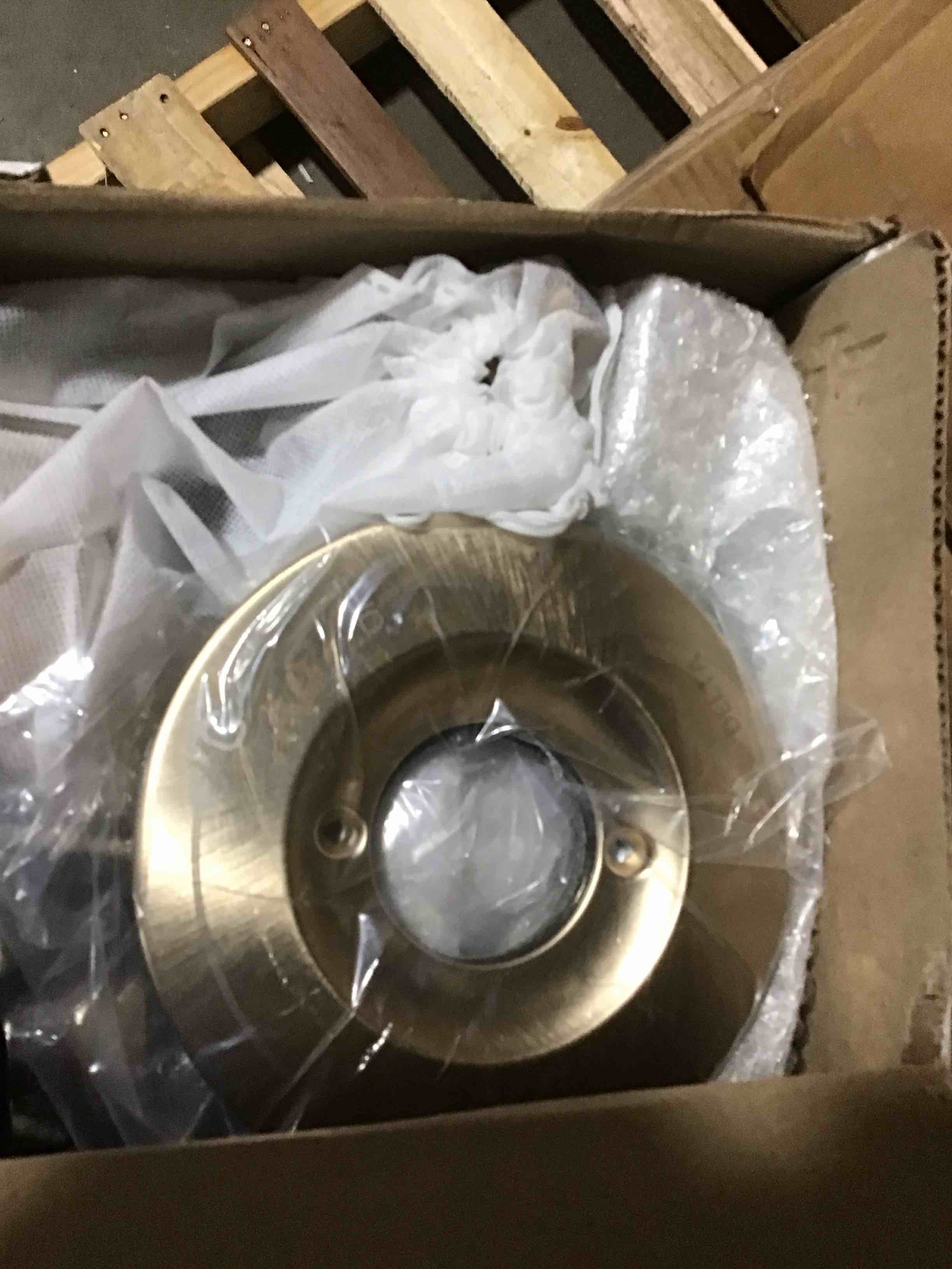 https://s3.amazonaws.com/lotting-images-prod/bidfta/GRN5322946_1709915298366.jpeg