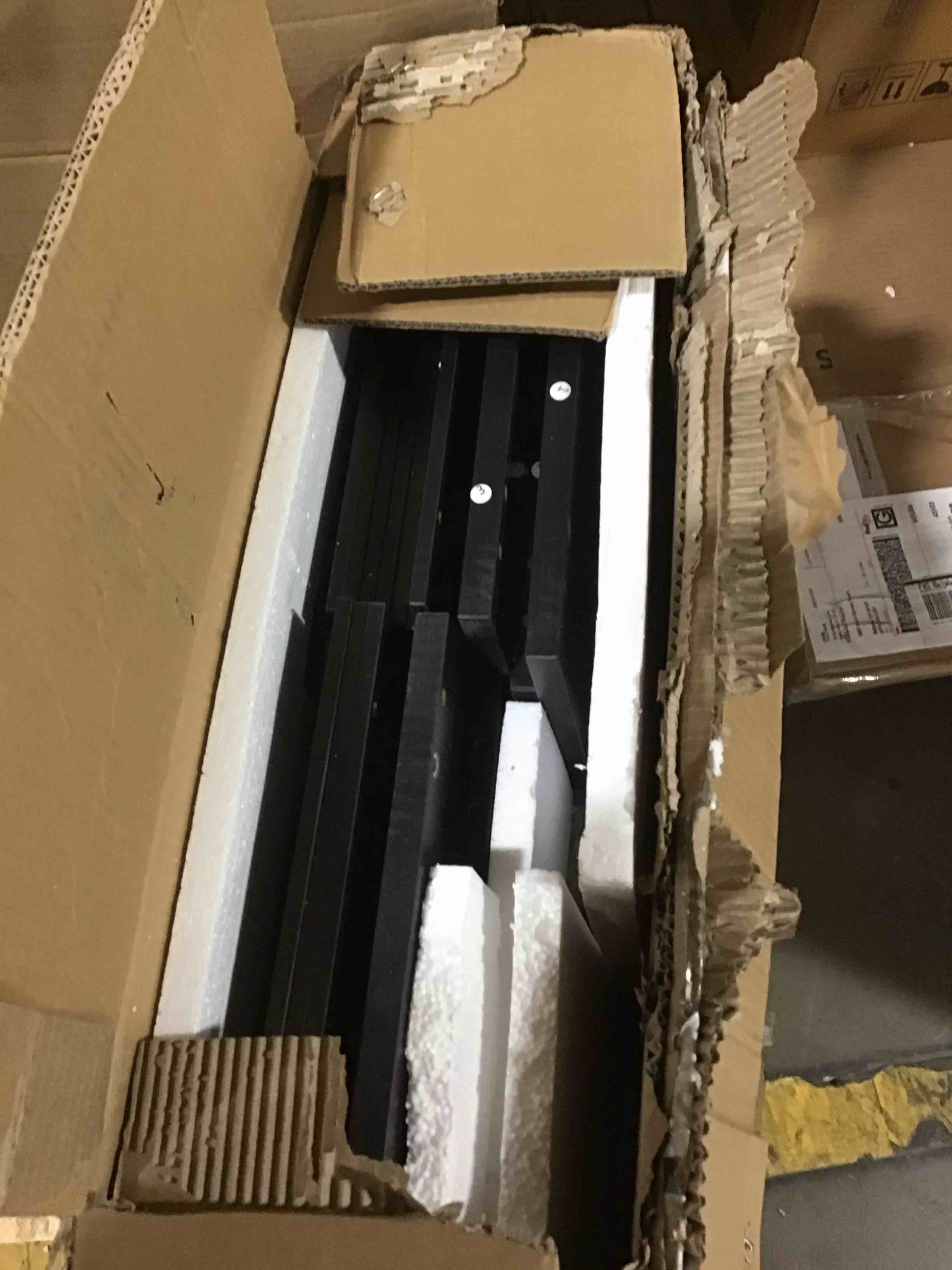 https://s3.amazonaws.com/lotting-images-prod/bidfta/GRN5323207_1710247942554.jpeg