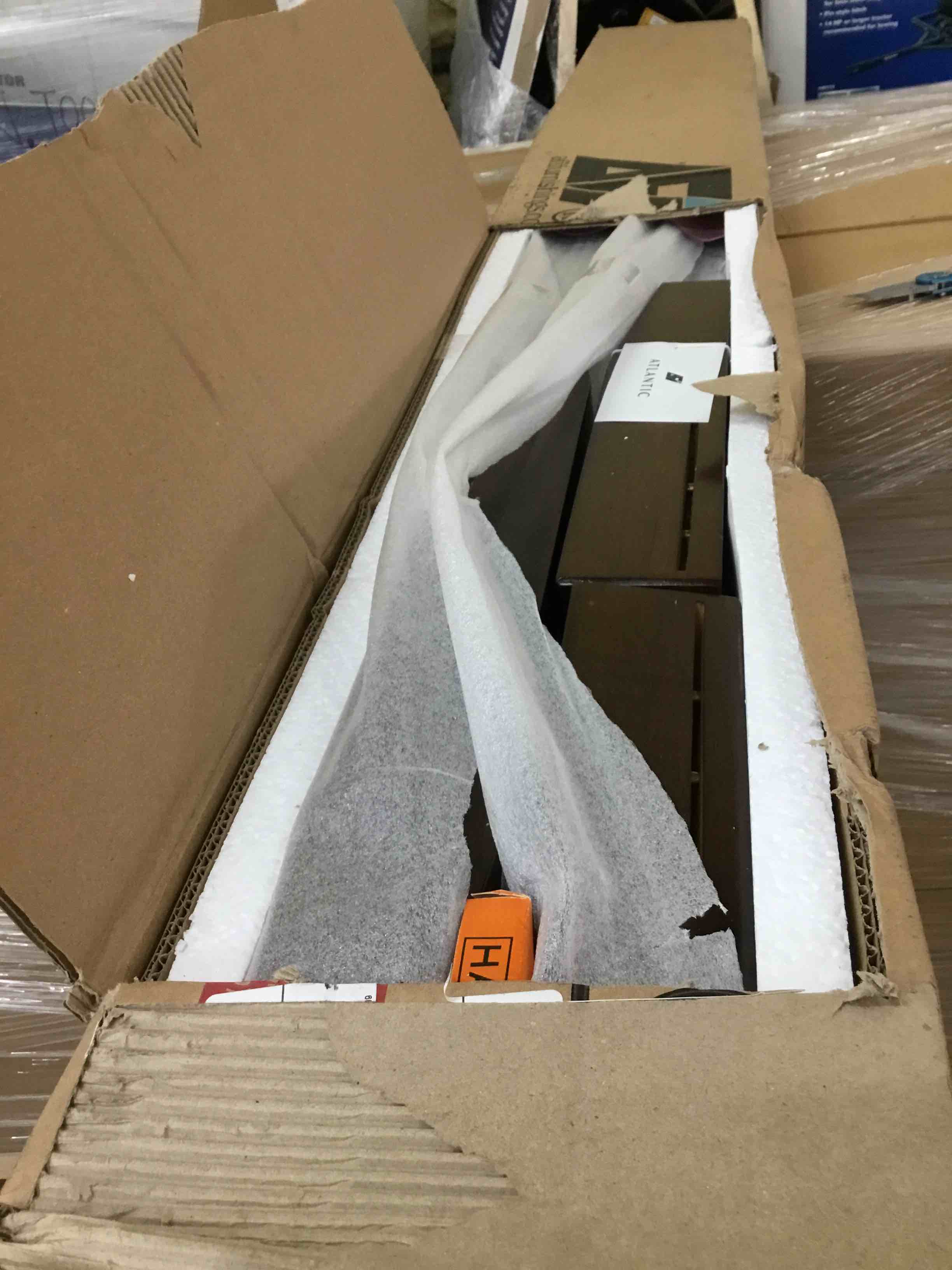 https://s3.amazonaws.com/lotting-images-prod/bidfta/GRN5331657_1694185247107.jpeg