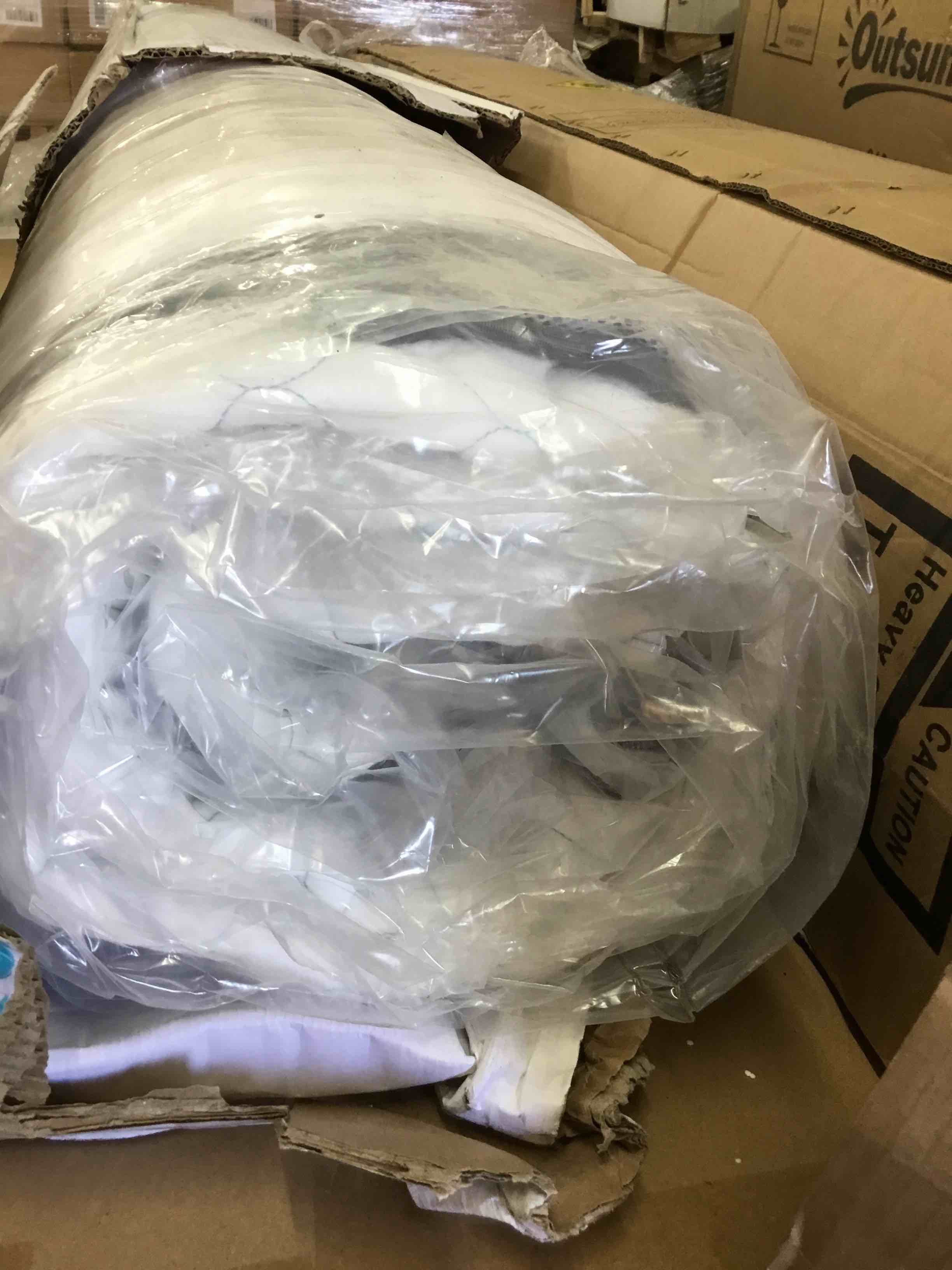 https://s3.amazonaws.com/lotting-images-prod/bidfta/GRN5331719_1694443293792.jpeg
