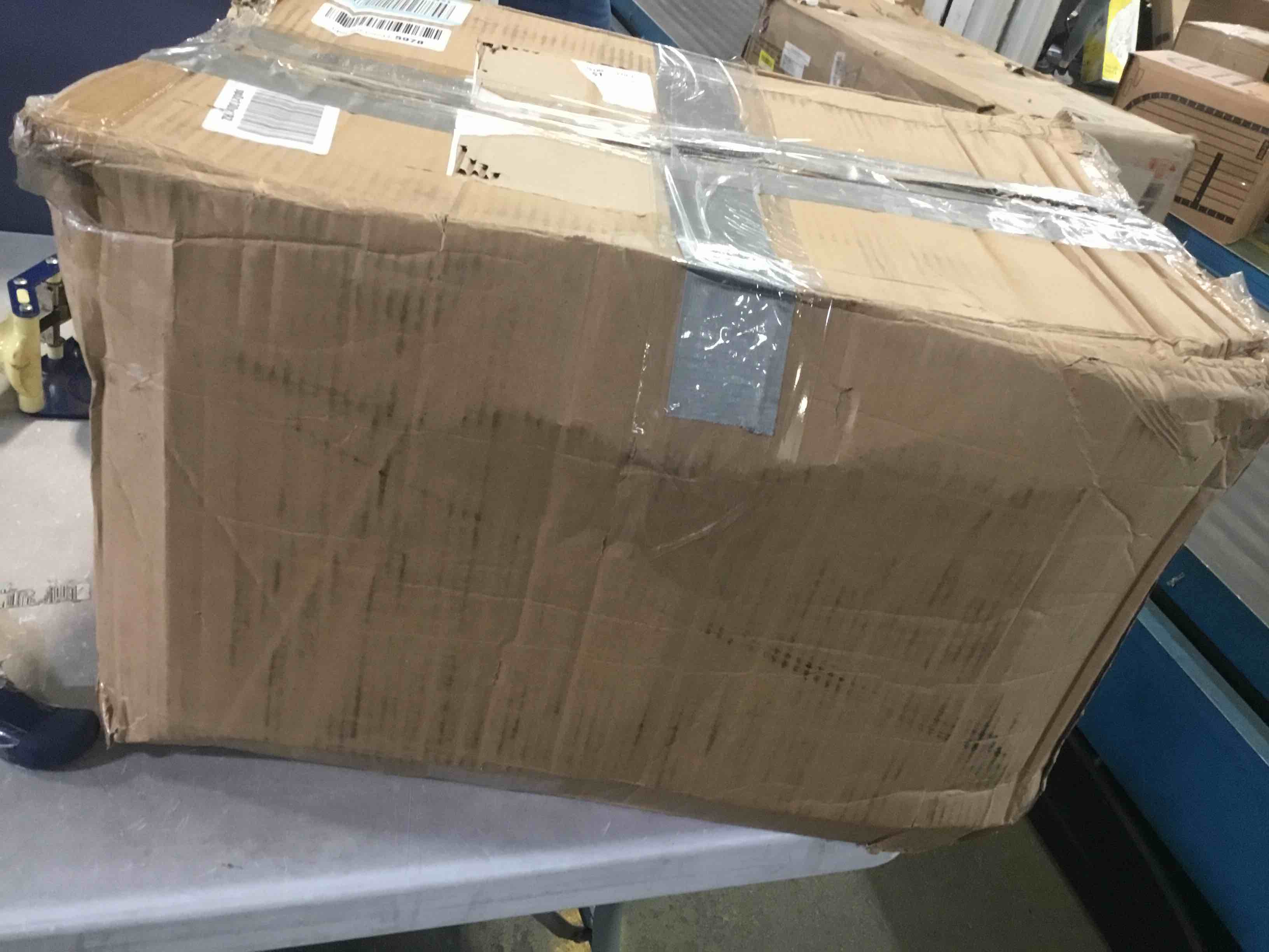 https://s3.amazonaws.com/lotting-images-prod/bidfta/GRN5337399_1689795998086.jpeg