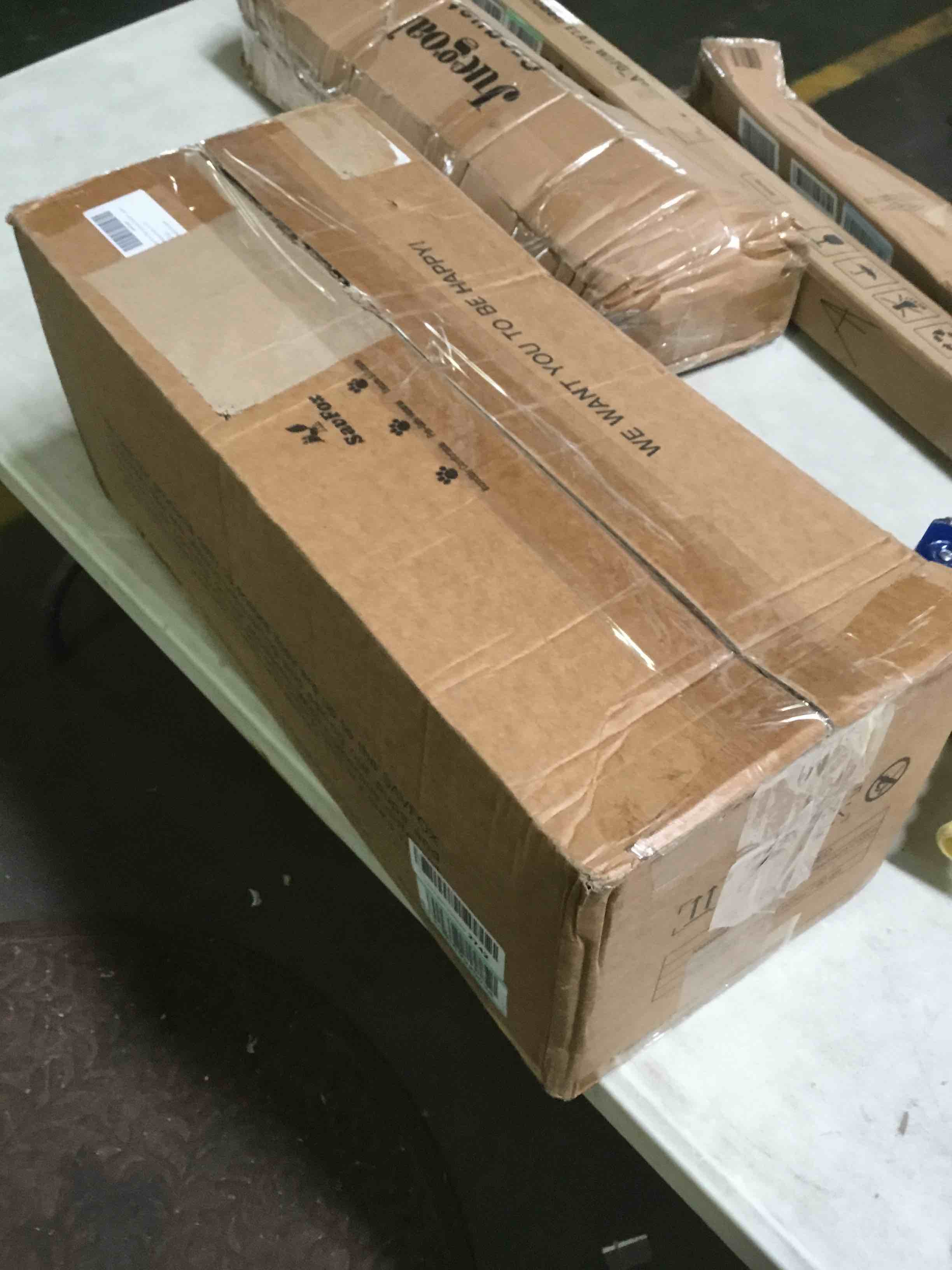 https://s3.amazonaws.com/lotting-images-prod/bidfta/GRN5340700_1687974737066.jpeg