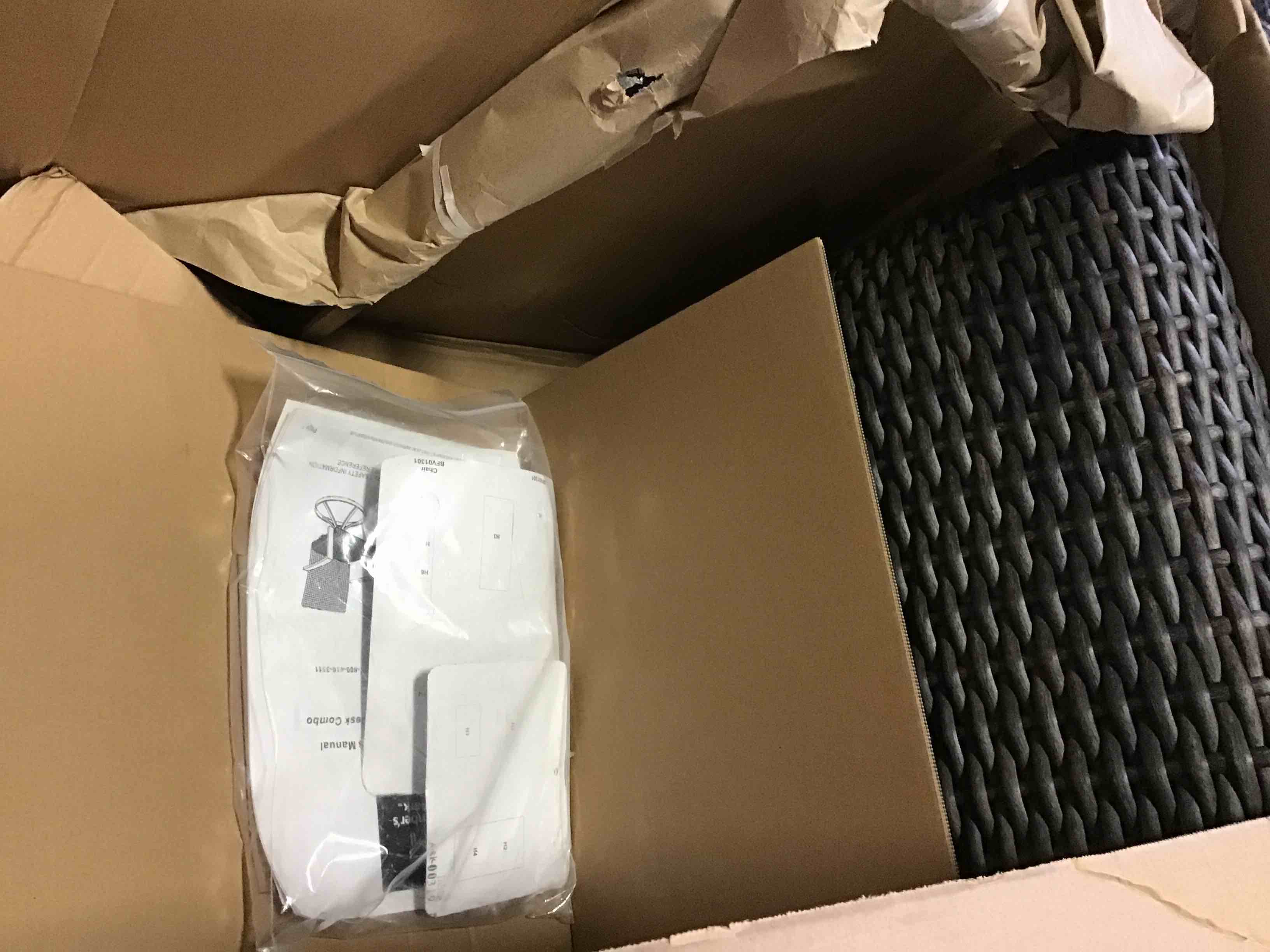 https://s3.amazonaws.com/lotting-images-prod/bidfta/GRN5346920_1693504426151.jpeg