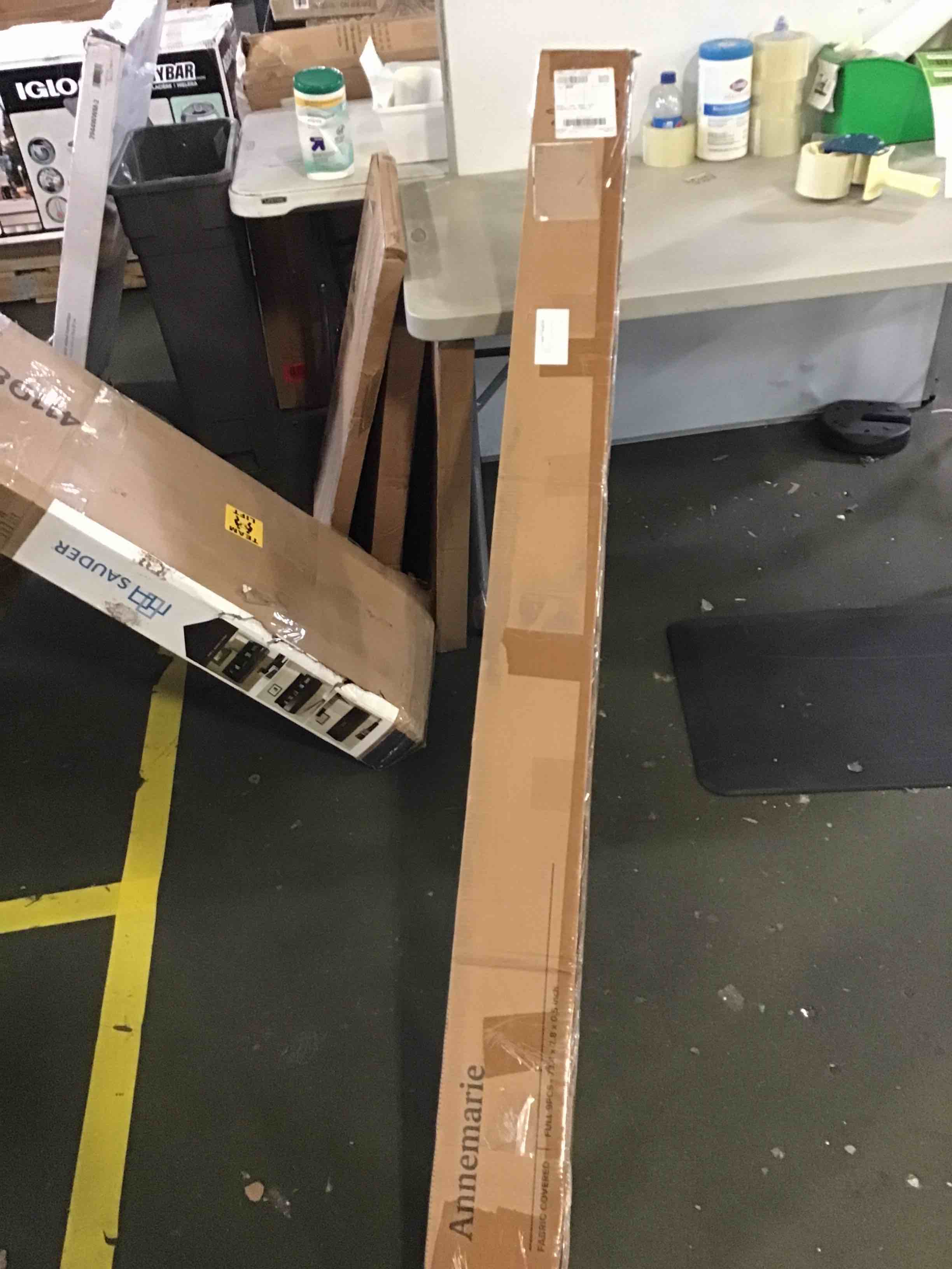 https://s3.amazonaws.com/lotting-images-prod/bidfta/GRN5348334_1692727949937.jpeg
