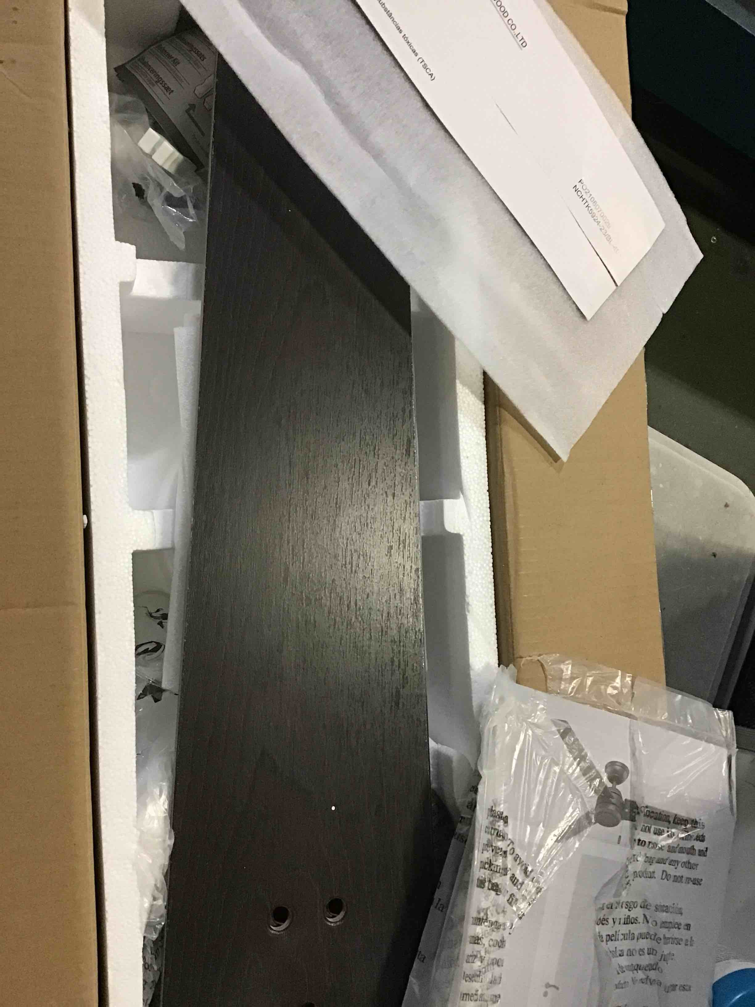 https://s3.amazonaws.com/lotting-images-prod/bidfta/GRN5349332_1693912203842.jpeg
