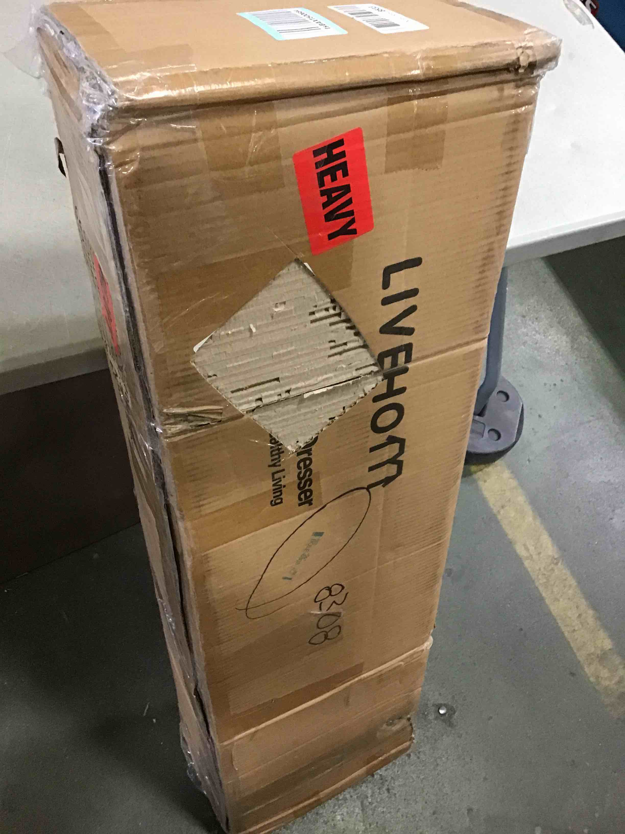 https://s3.amazonaws.com/lotting-images-prod/bidfta/GRN5349556_1692373846642.jpeg